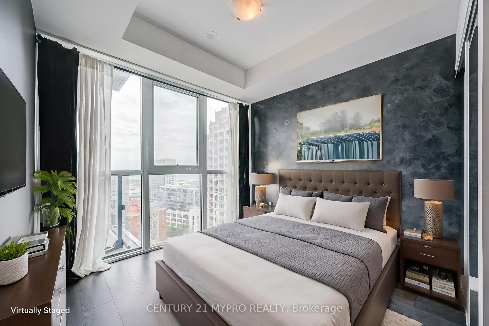 38 Iannuzzi Street, #2510