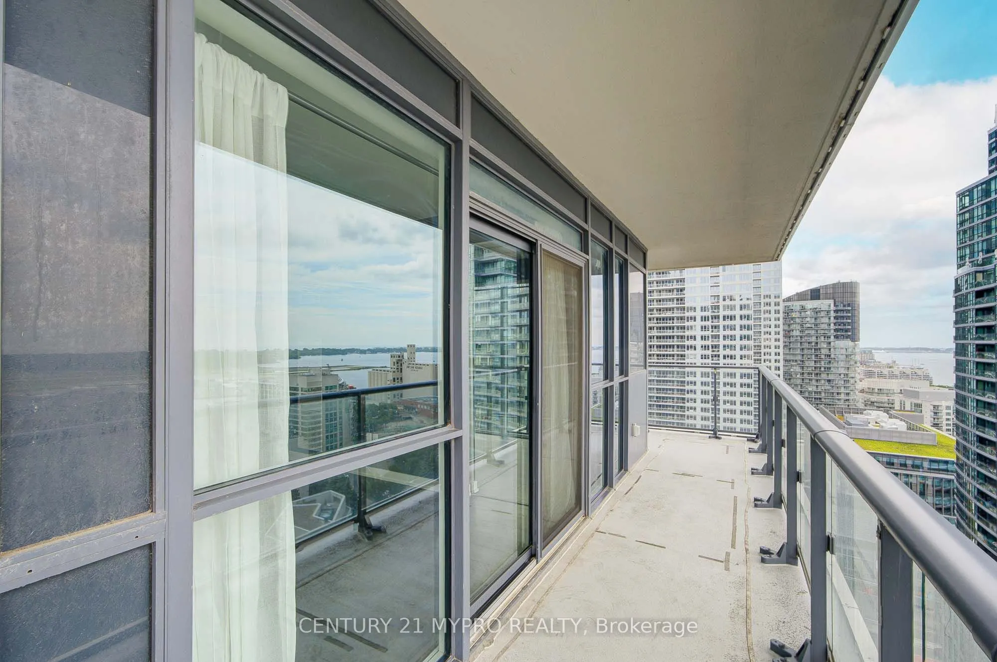 38 Iannuzzi Street, #2510