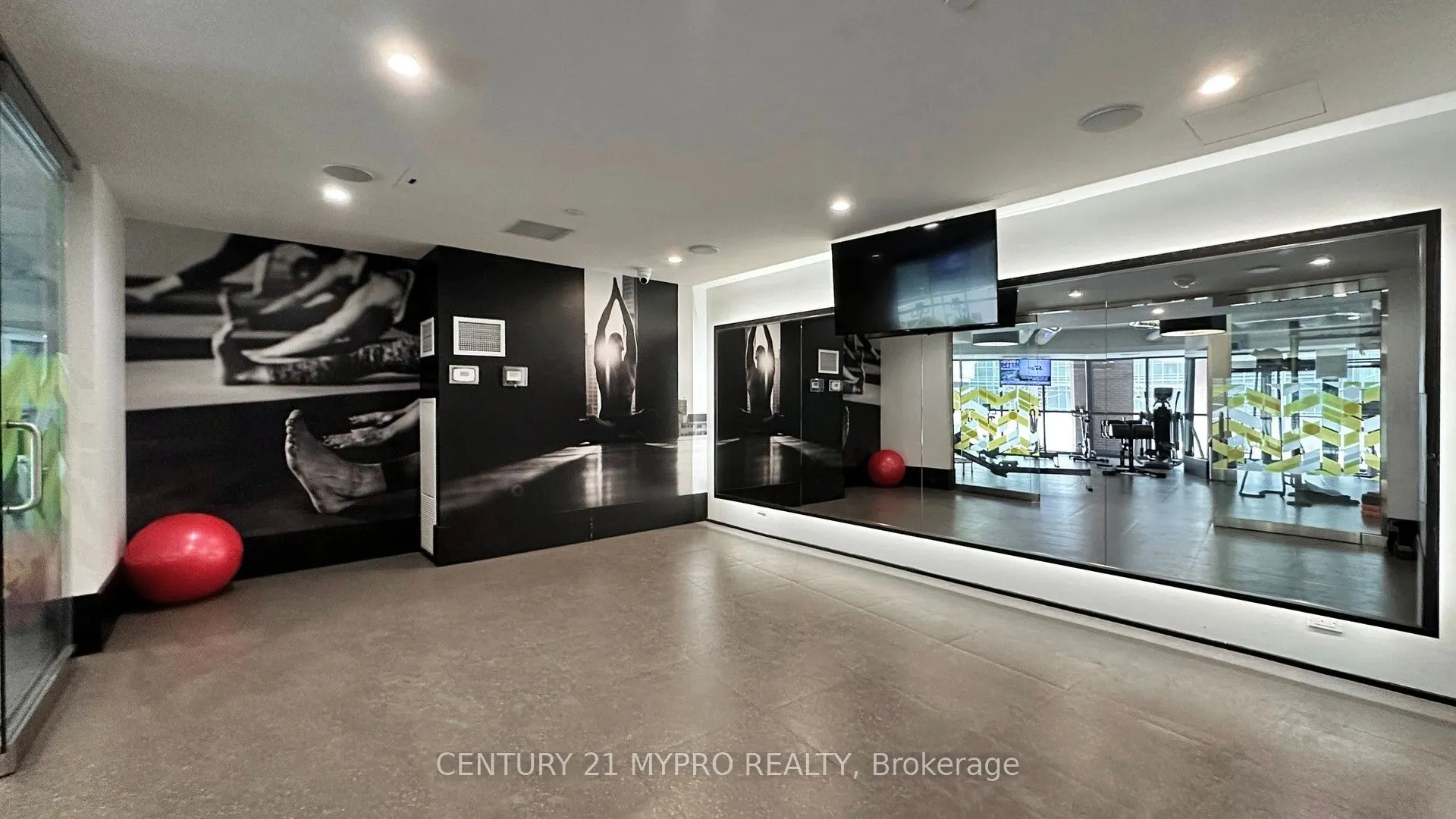 38 Iannuzzi Street, #2510