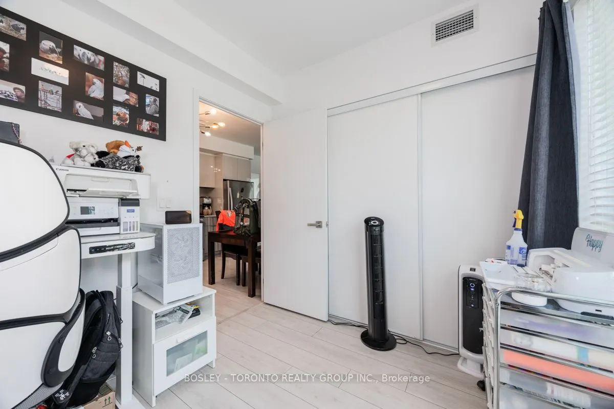 31 Tippett Road, #363