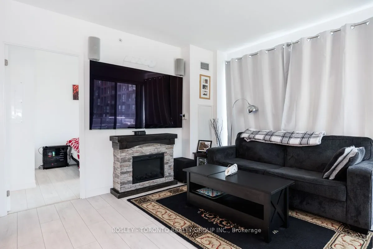 31 Tippett Road, #363