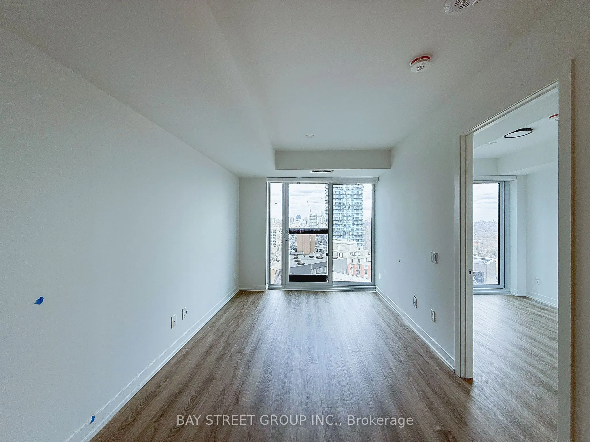 771 Yonge Street, #1906