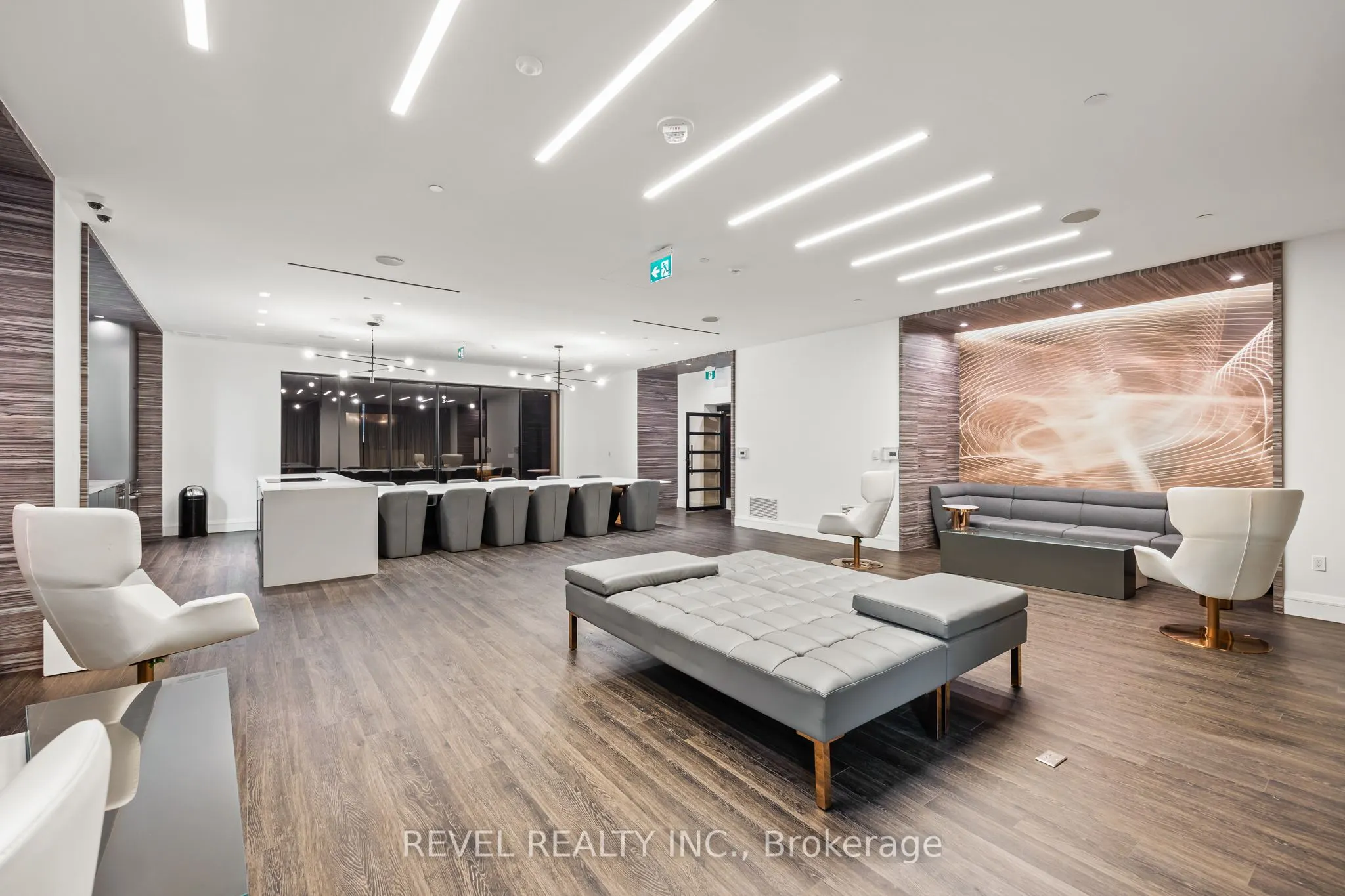 39 Roehampton Avenue, #1210