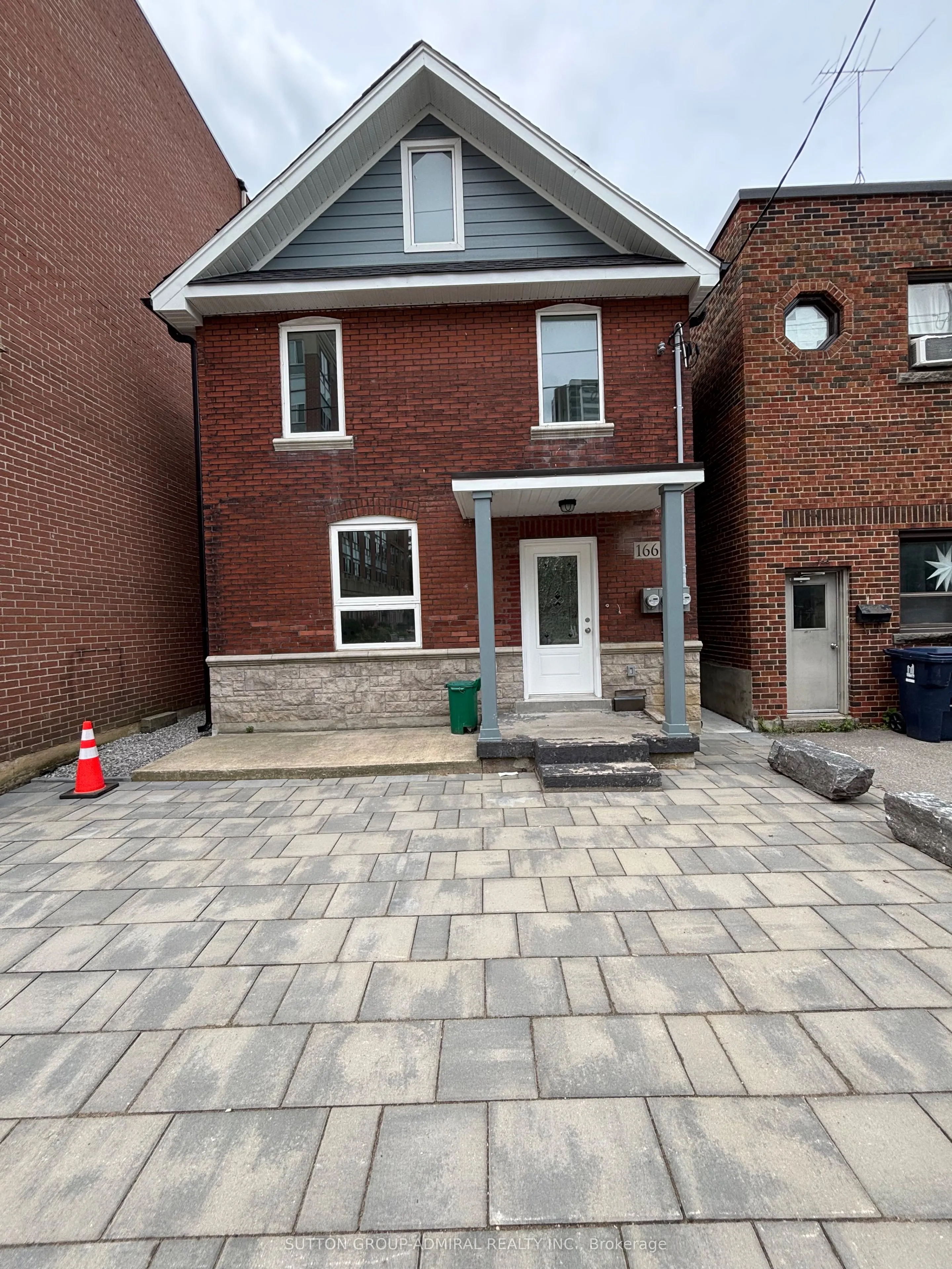 166 Vaughan Road