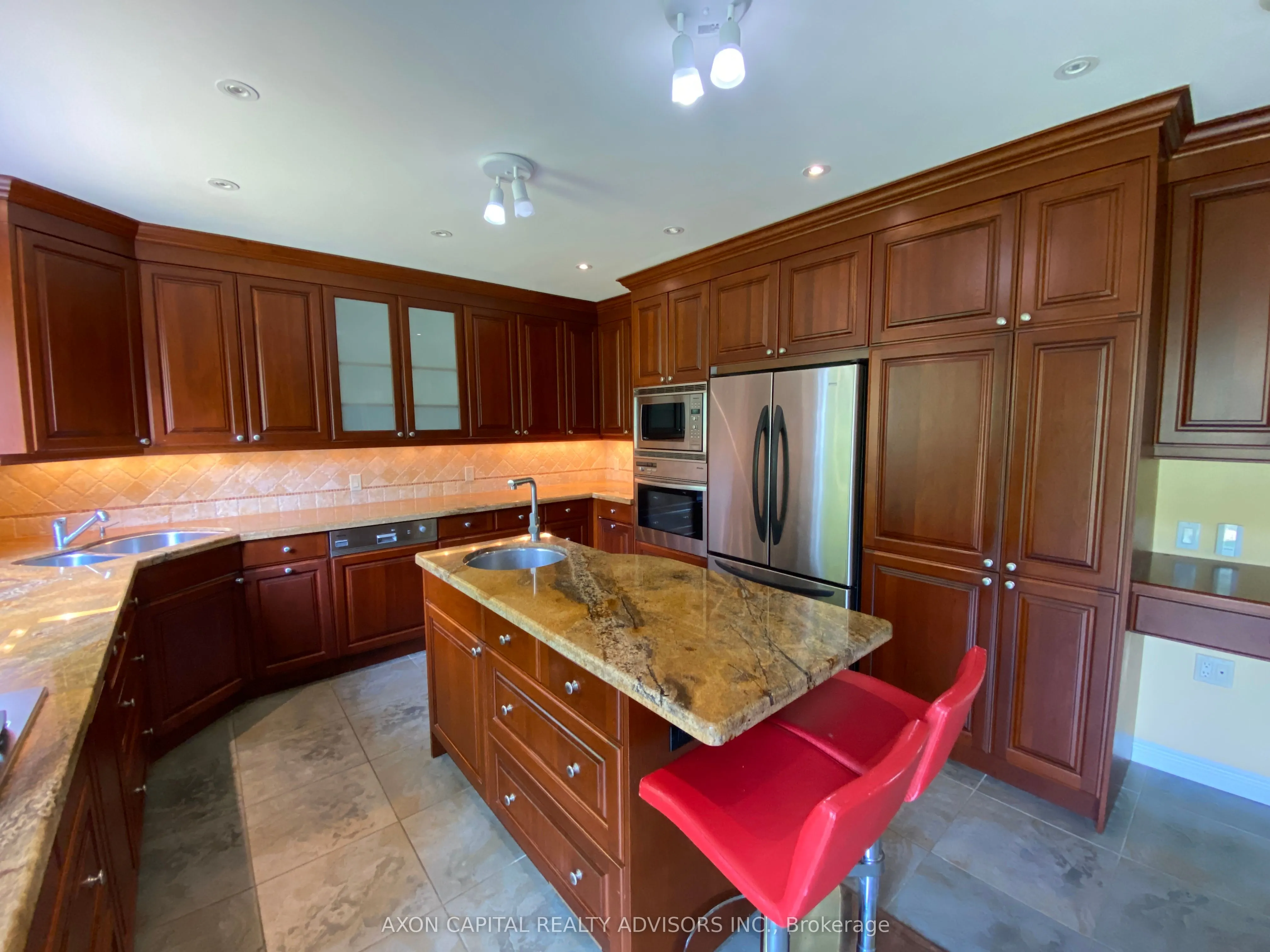 108 Old Colony Road