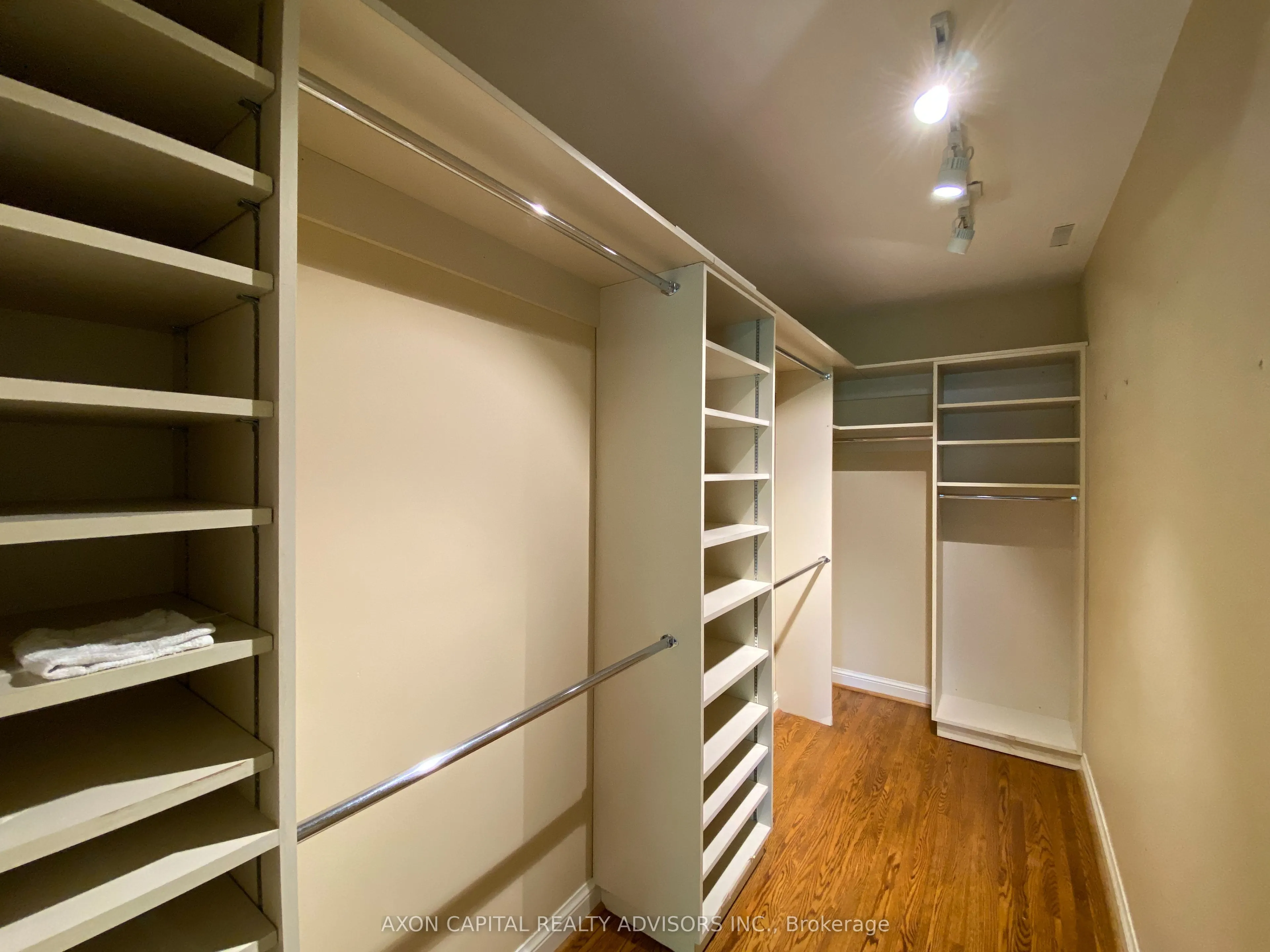 108 Old Colony Road