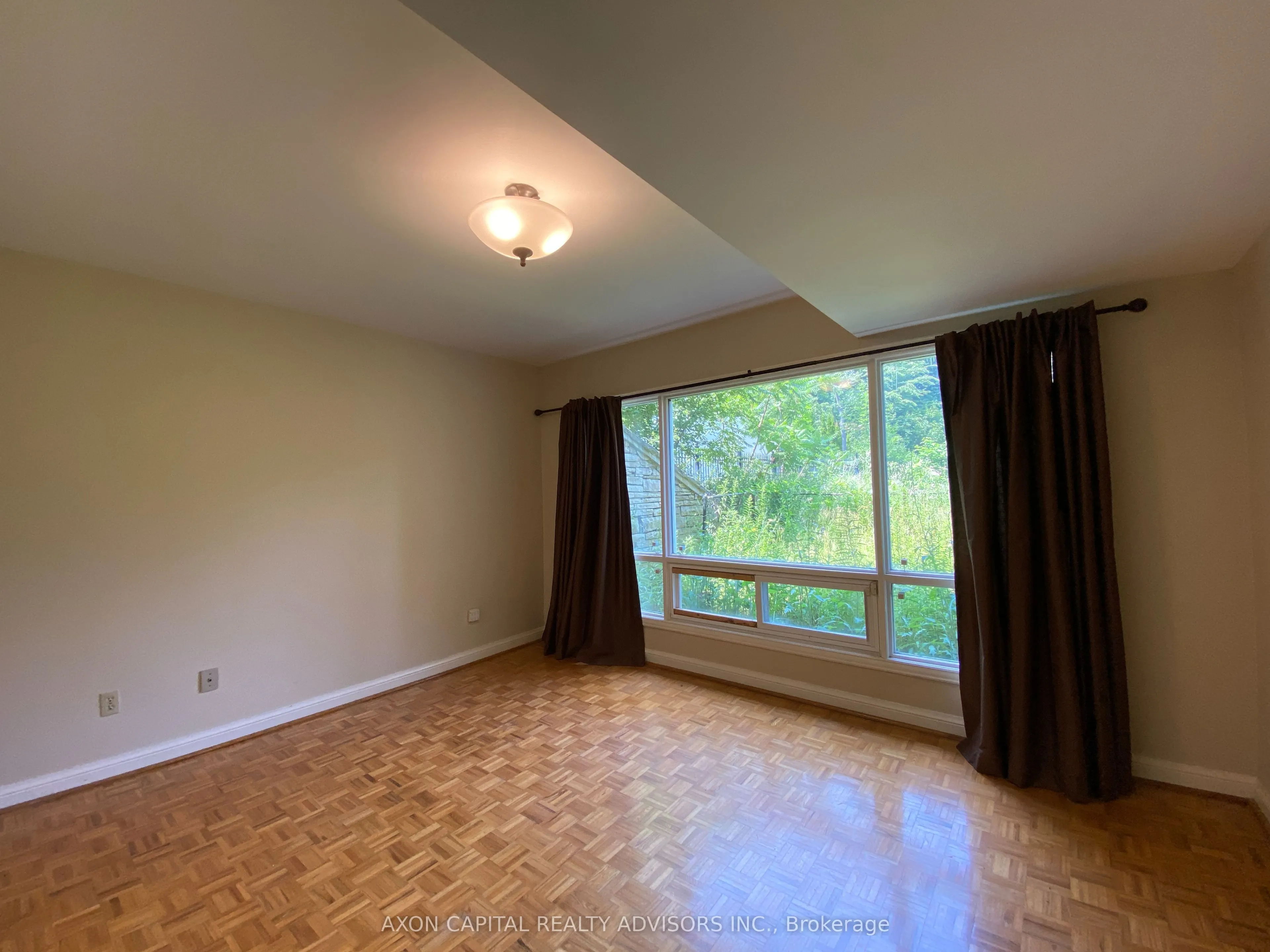 108 Old Colony Road
