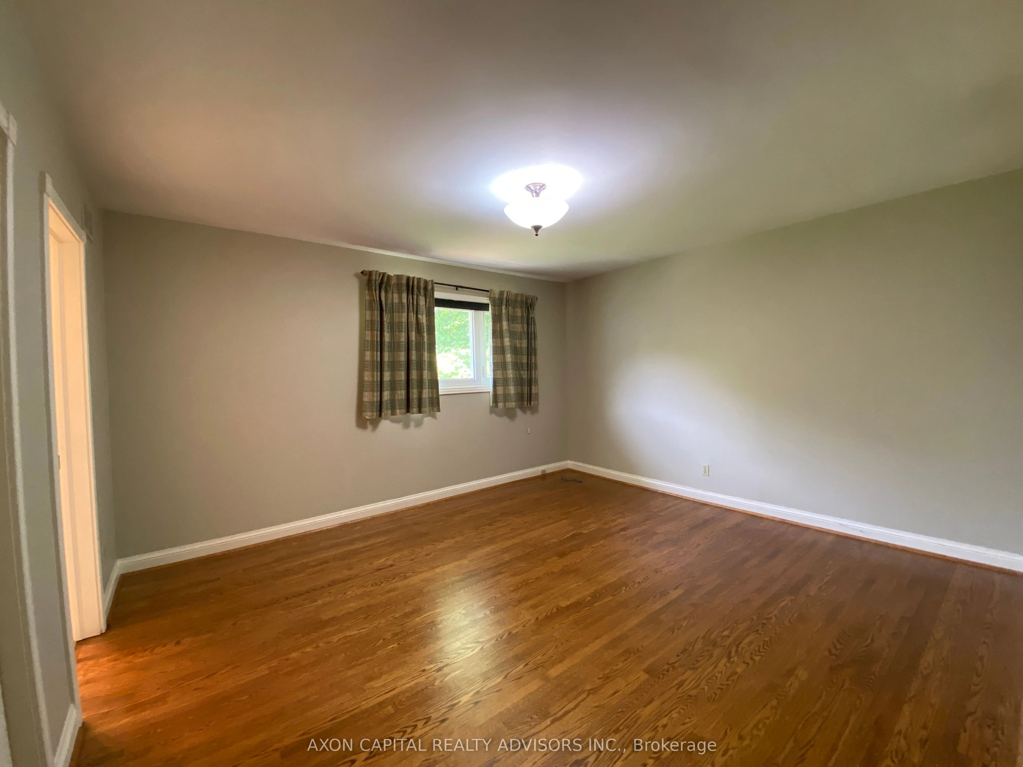 108 Old Colony Road