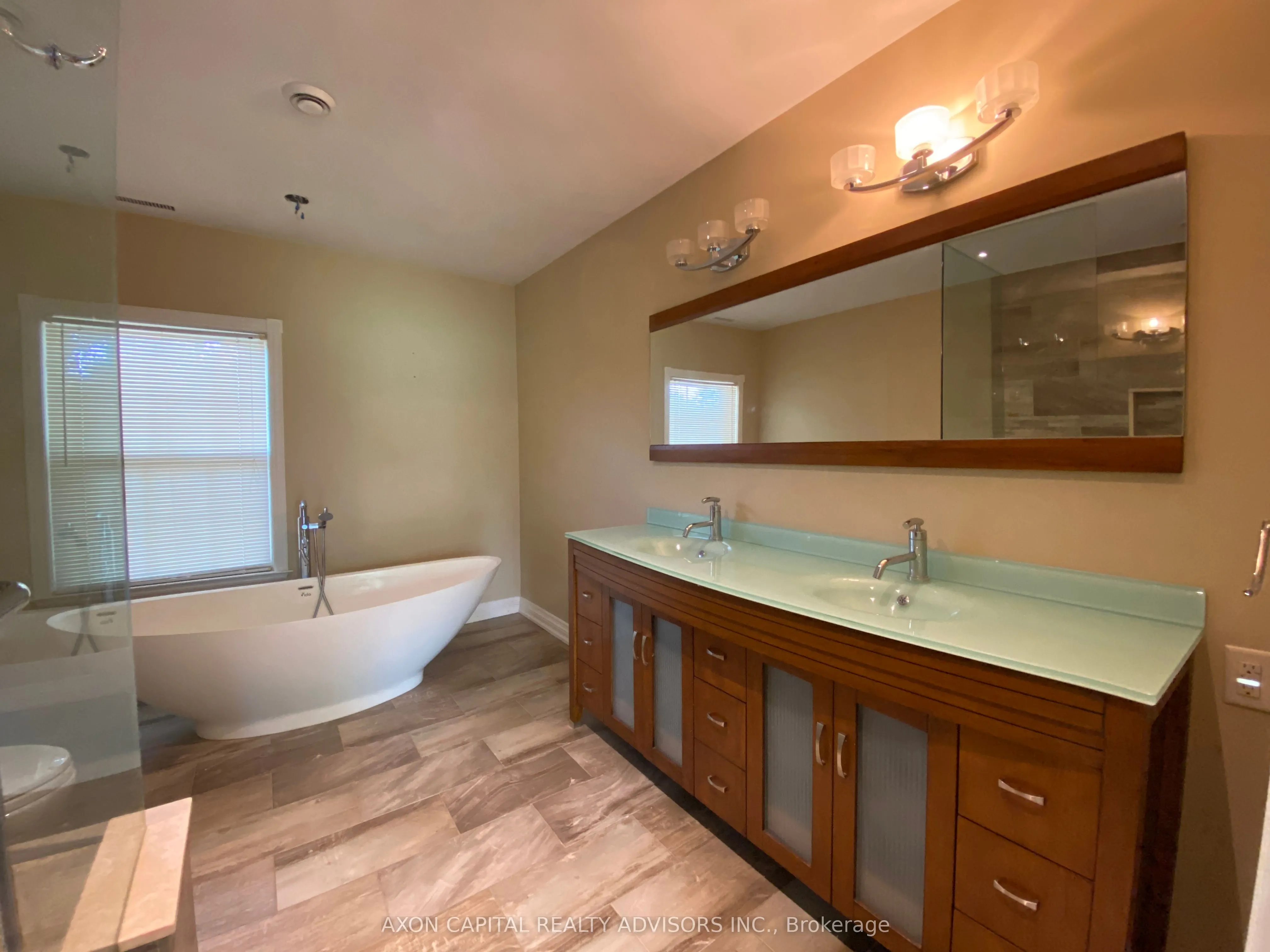 108 Old Colony Road