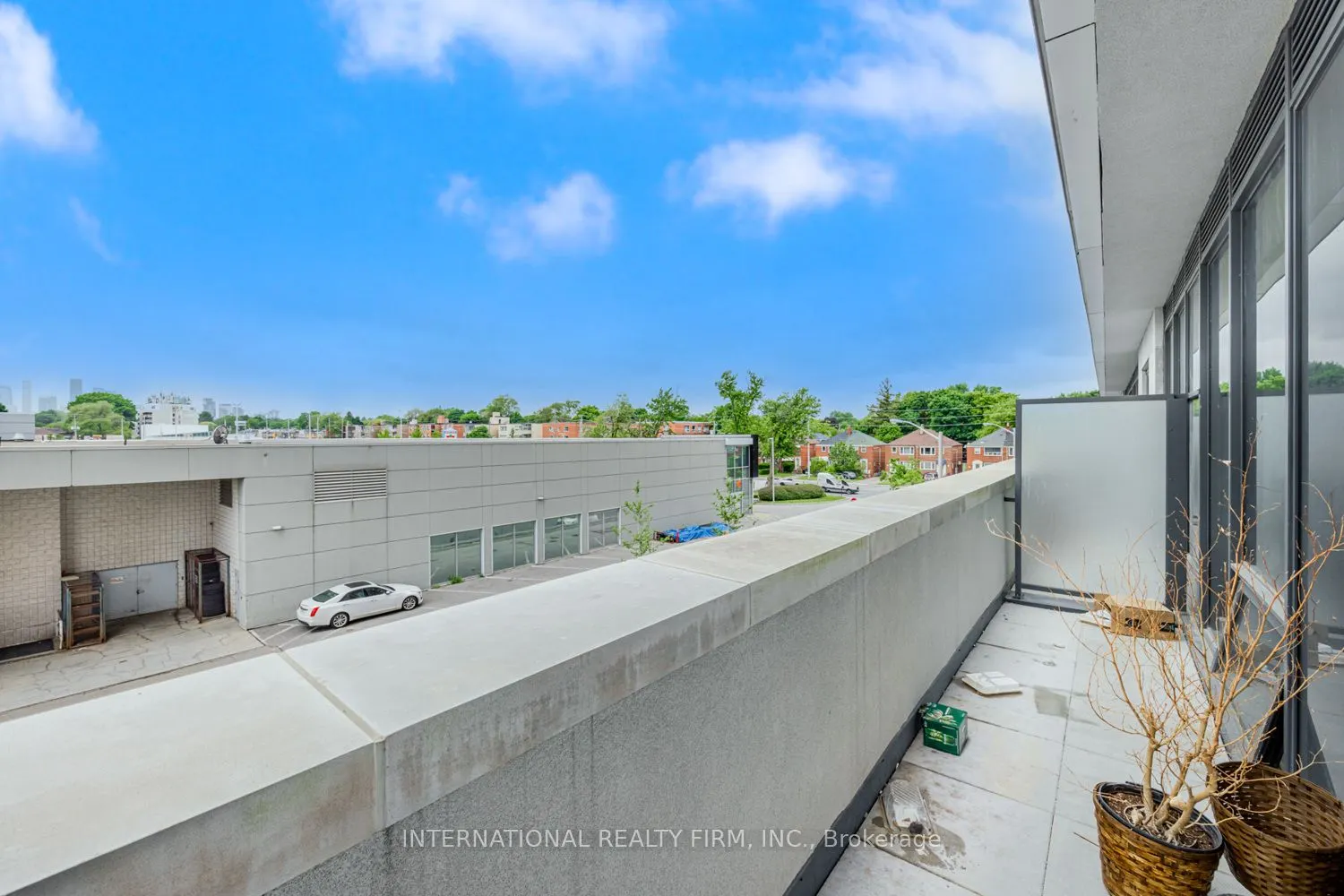 33 Frederick Todd Way W, #207