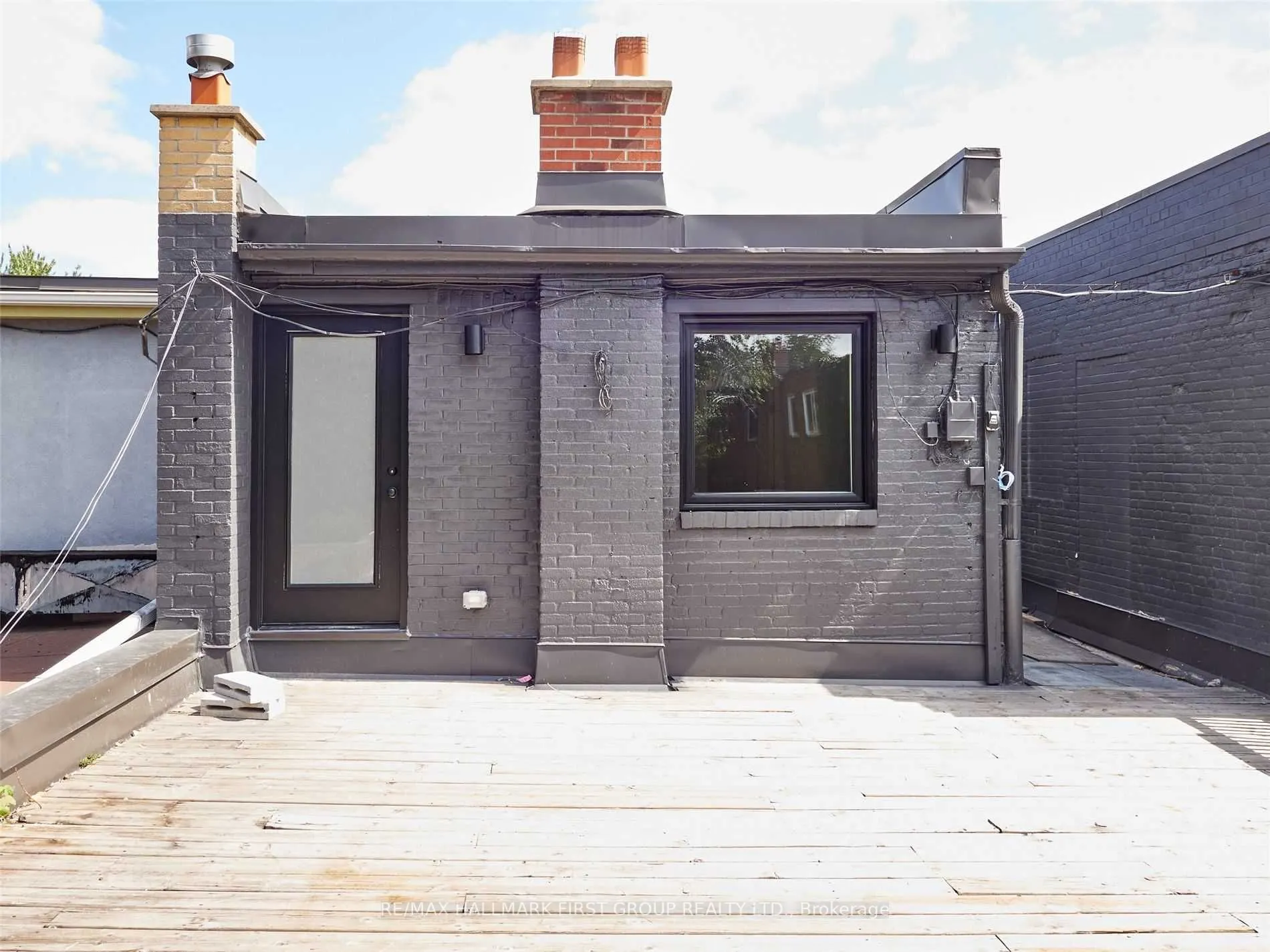 2602 Yonge Street, #Upper