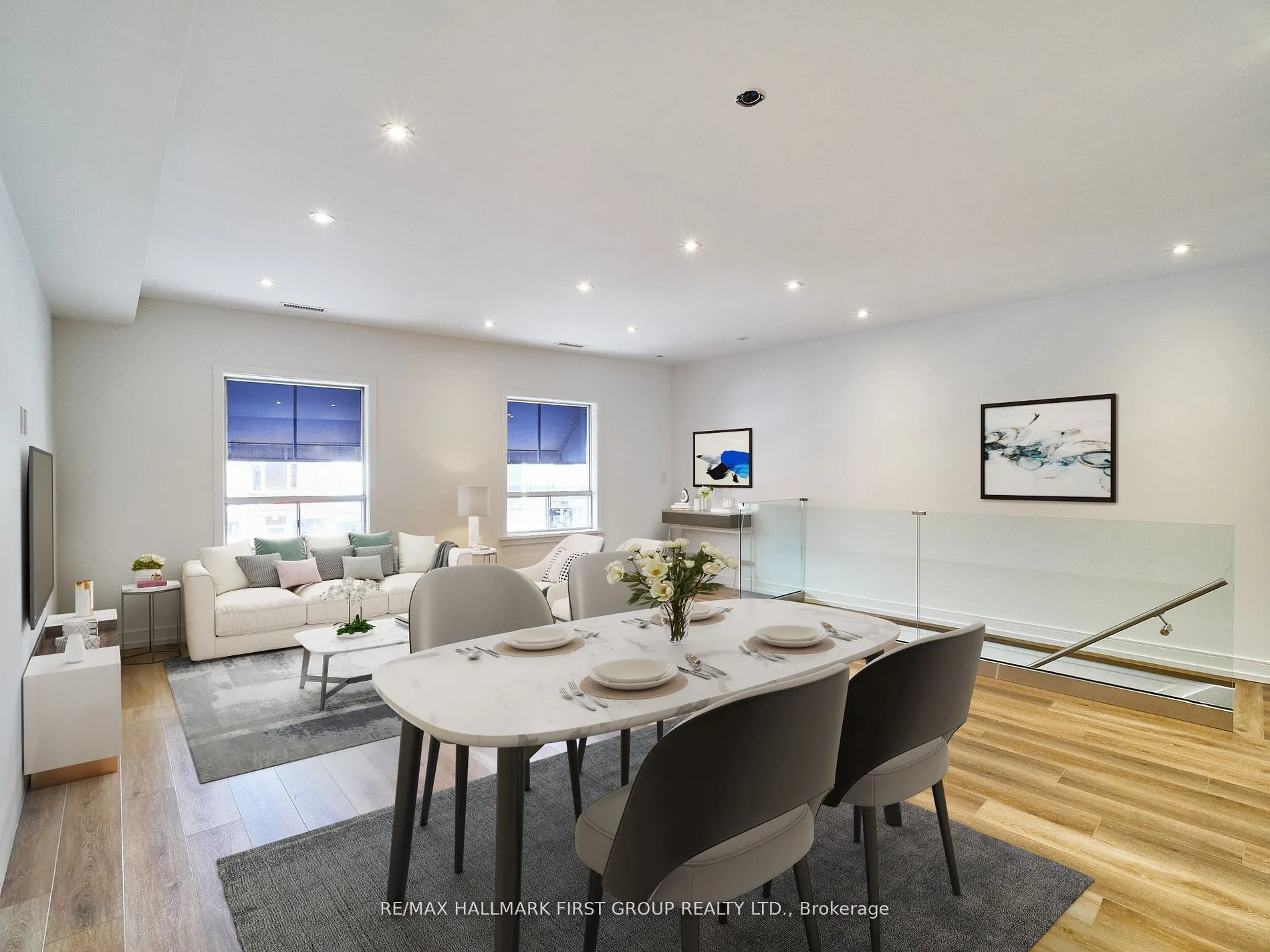 2598 Yonge Street, #Upper