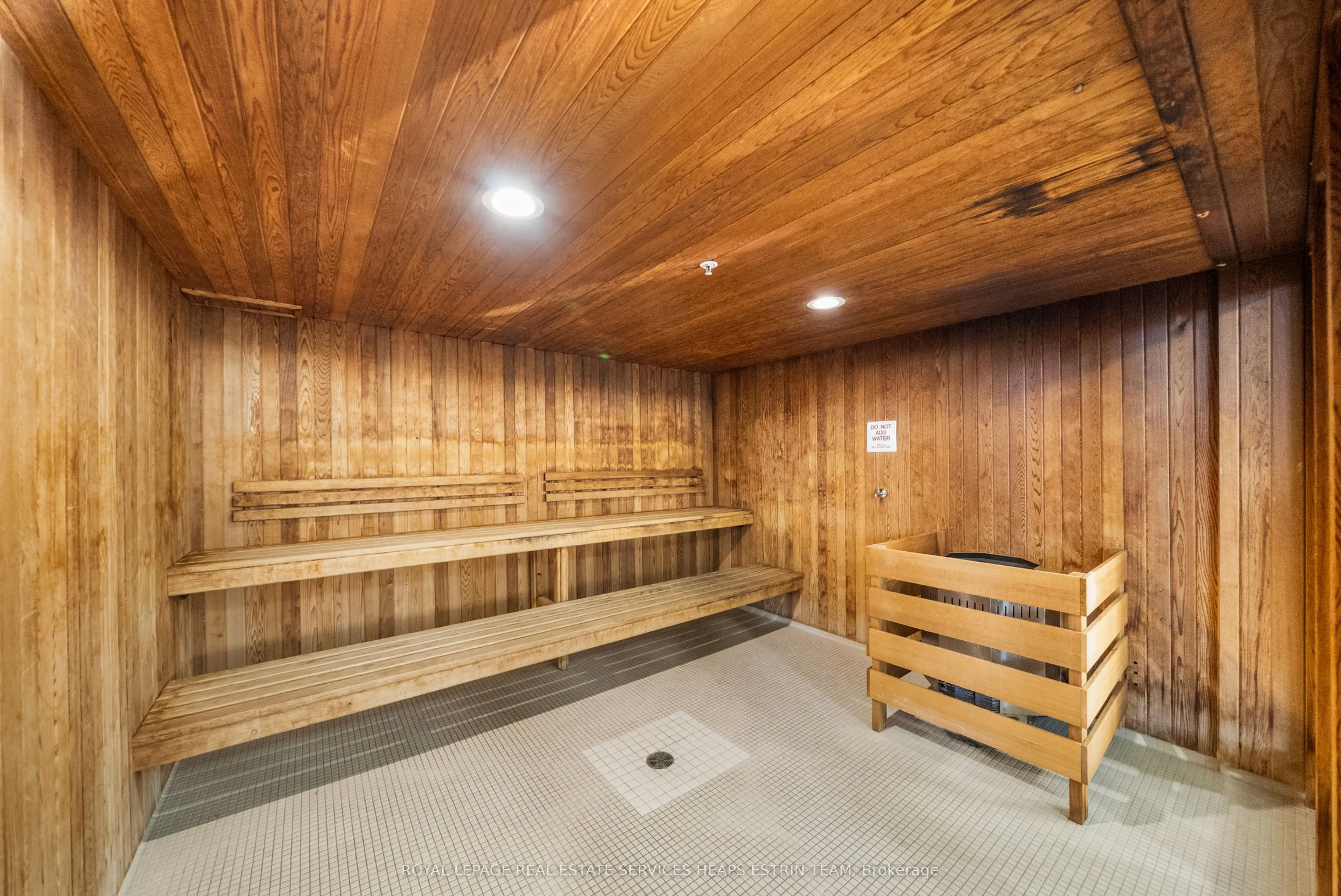 2181 Yonge Street, #409