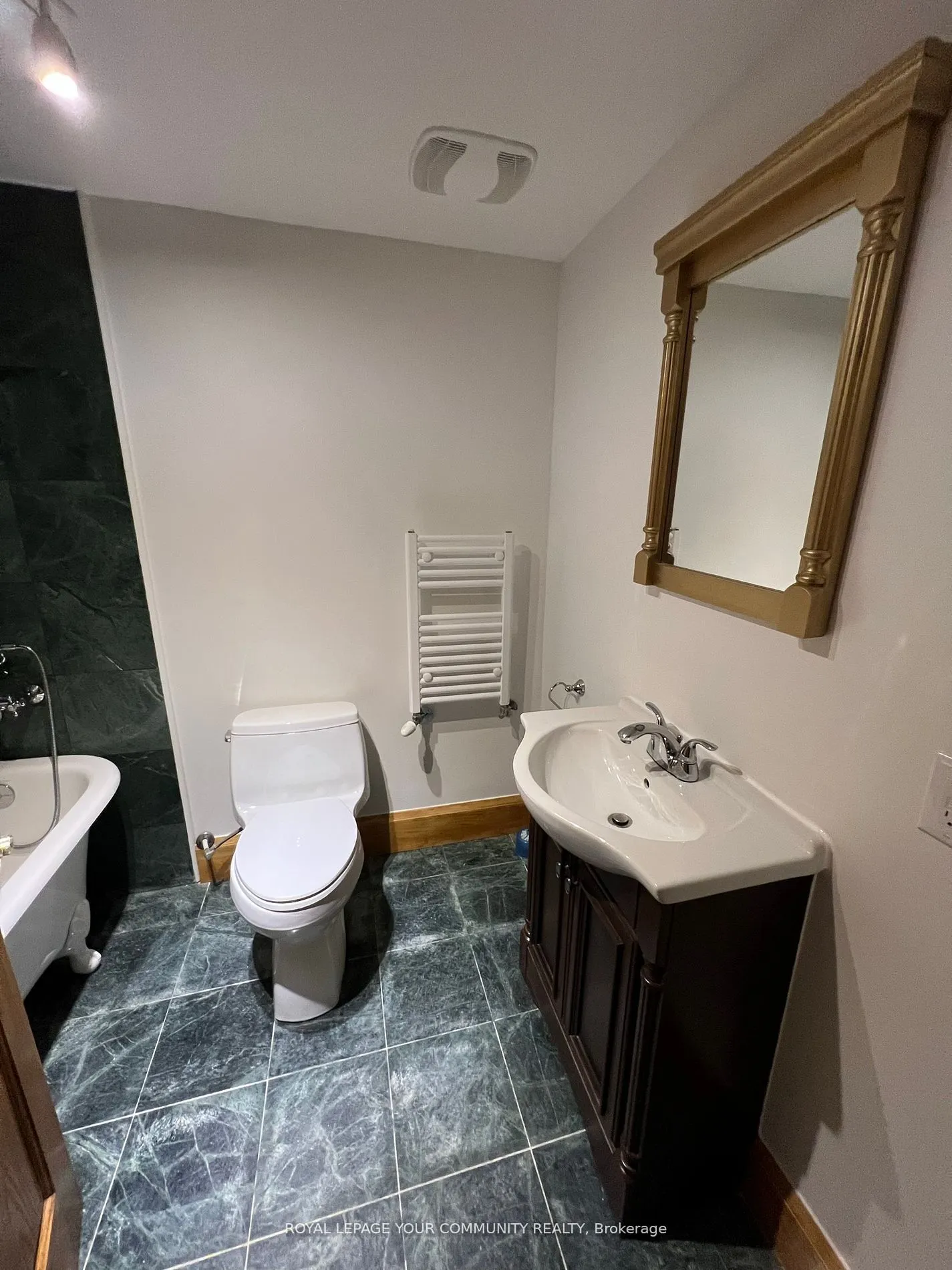 179 St Clair Avenue E, #Rear