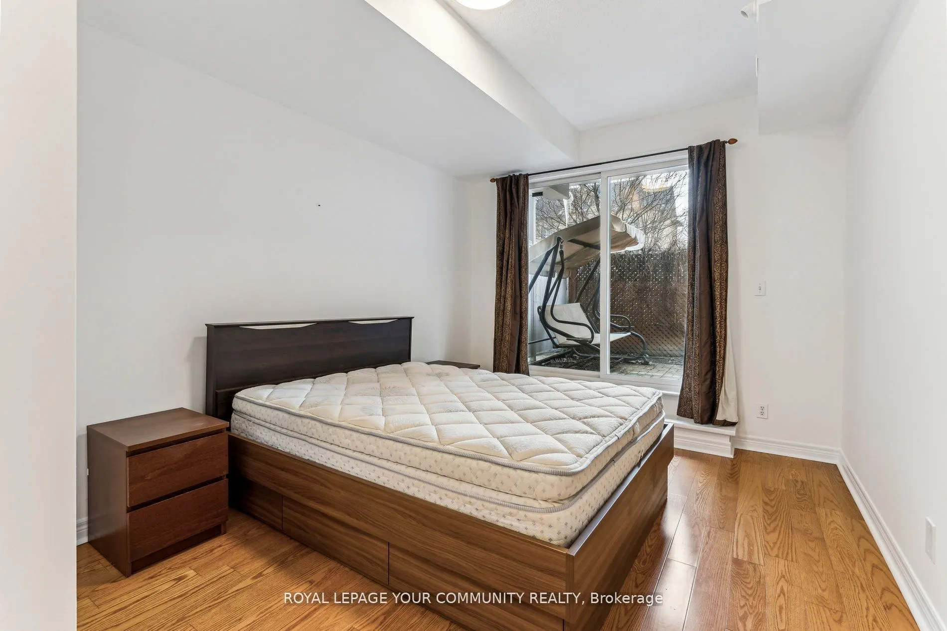 207 Wellesley Street E, #103