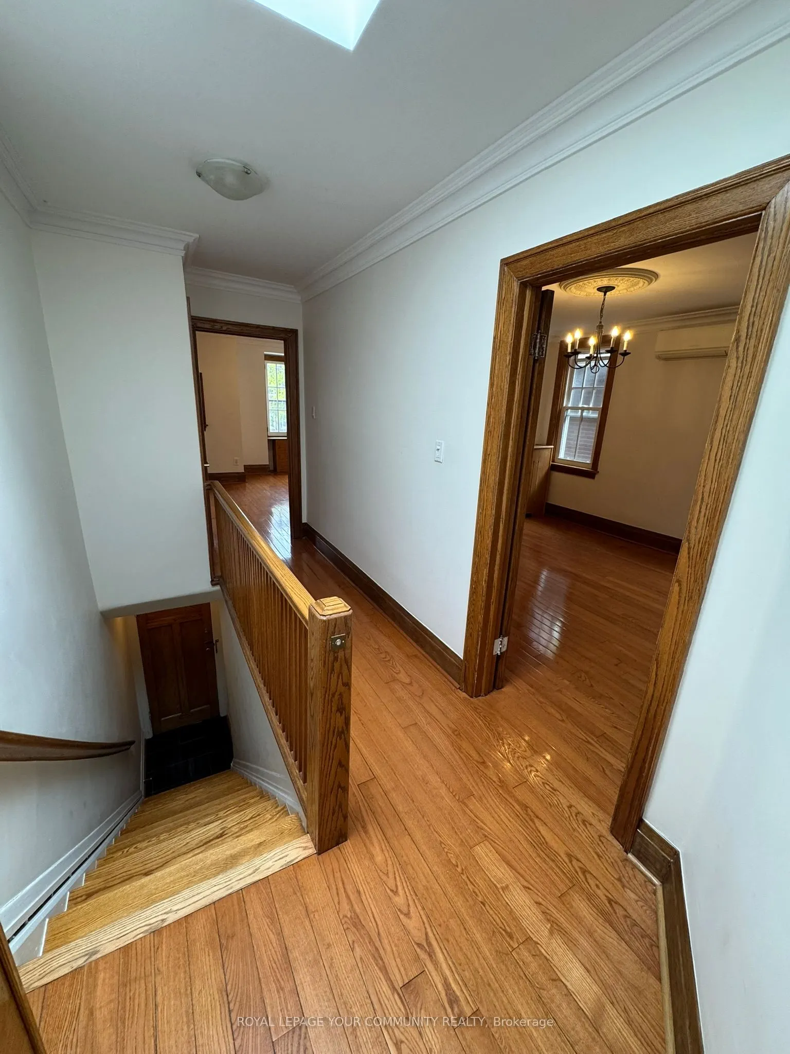 181 St Clair Avenue E, #Upper