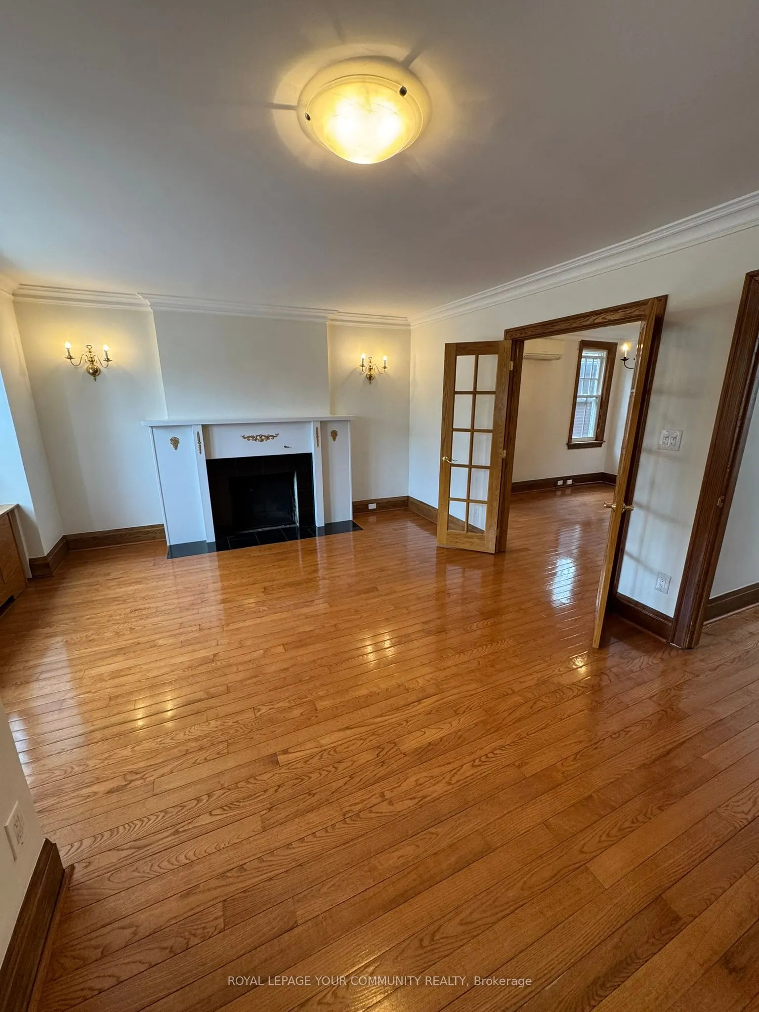 181 St Clair Avenue E, #Upper