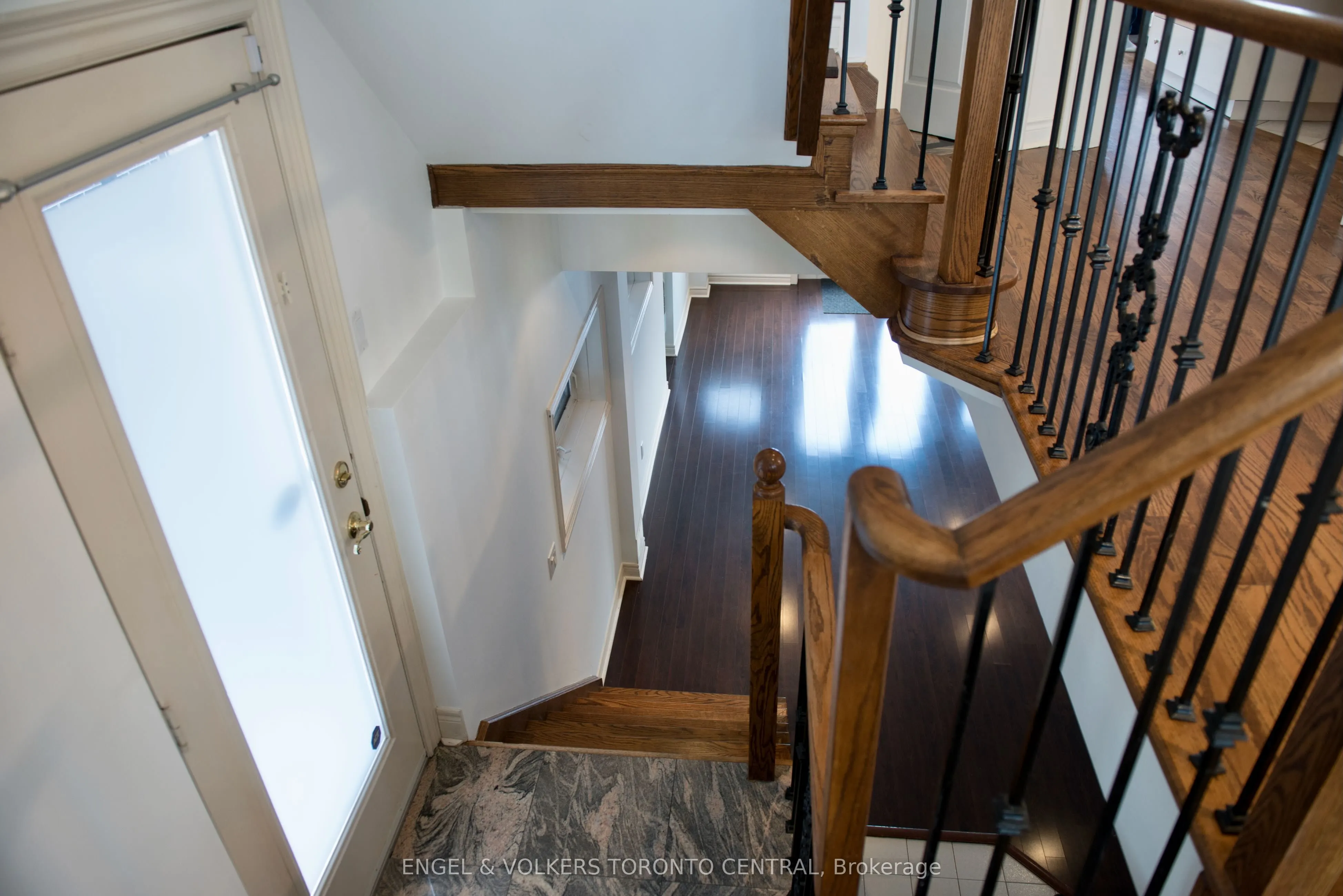 344 Glengarry Avenue