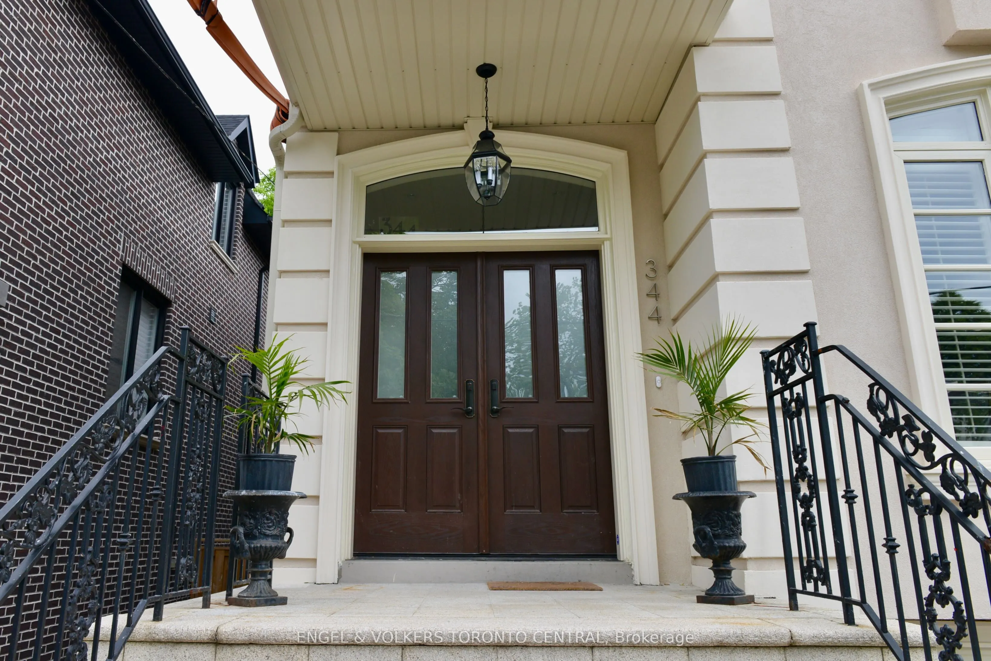 344 Glengarry Avenue