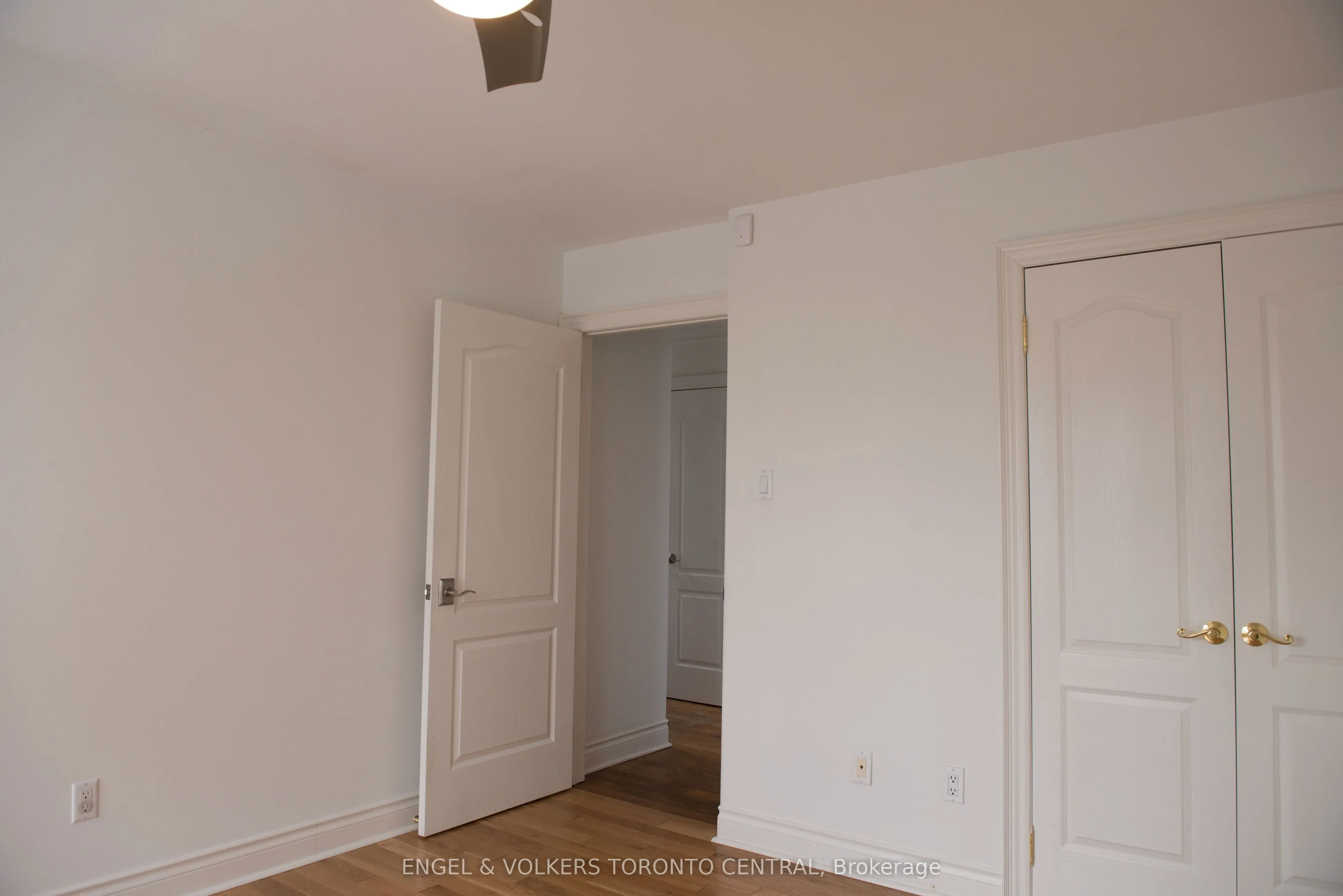 344 Glengarry Avenue