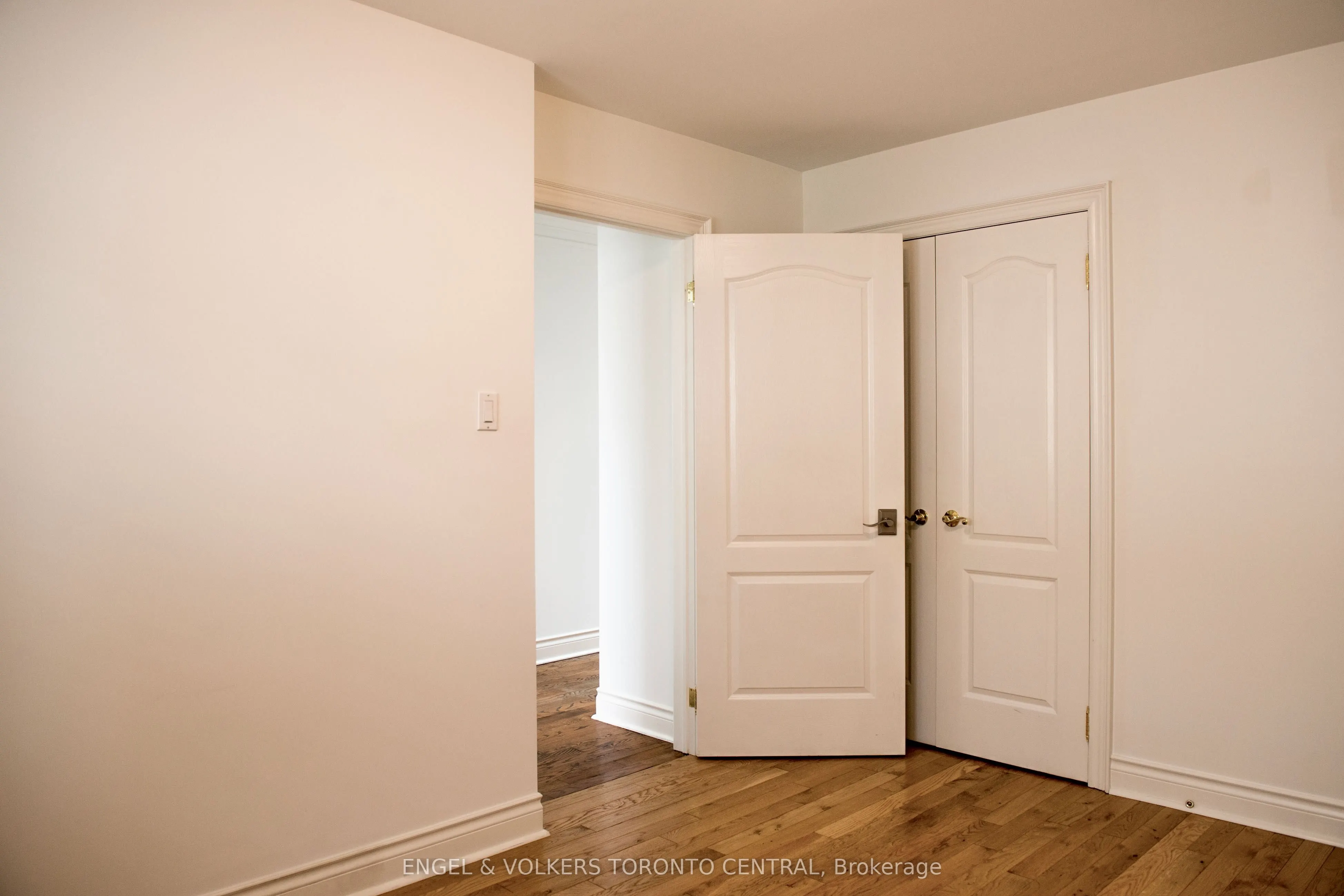 344 Glengarry Avenue