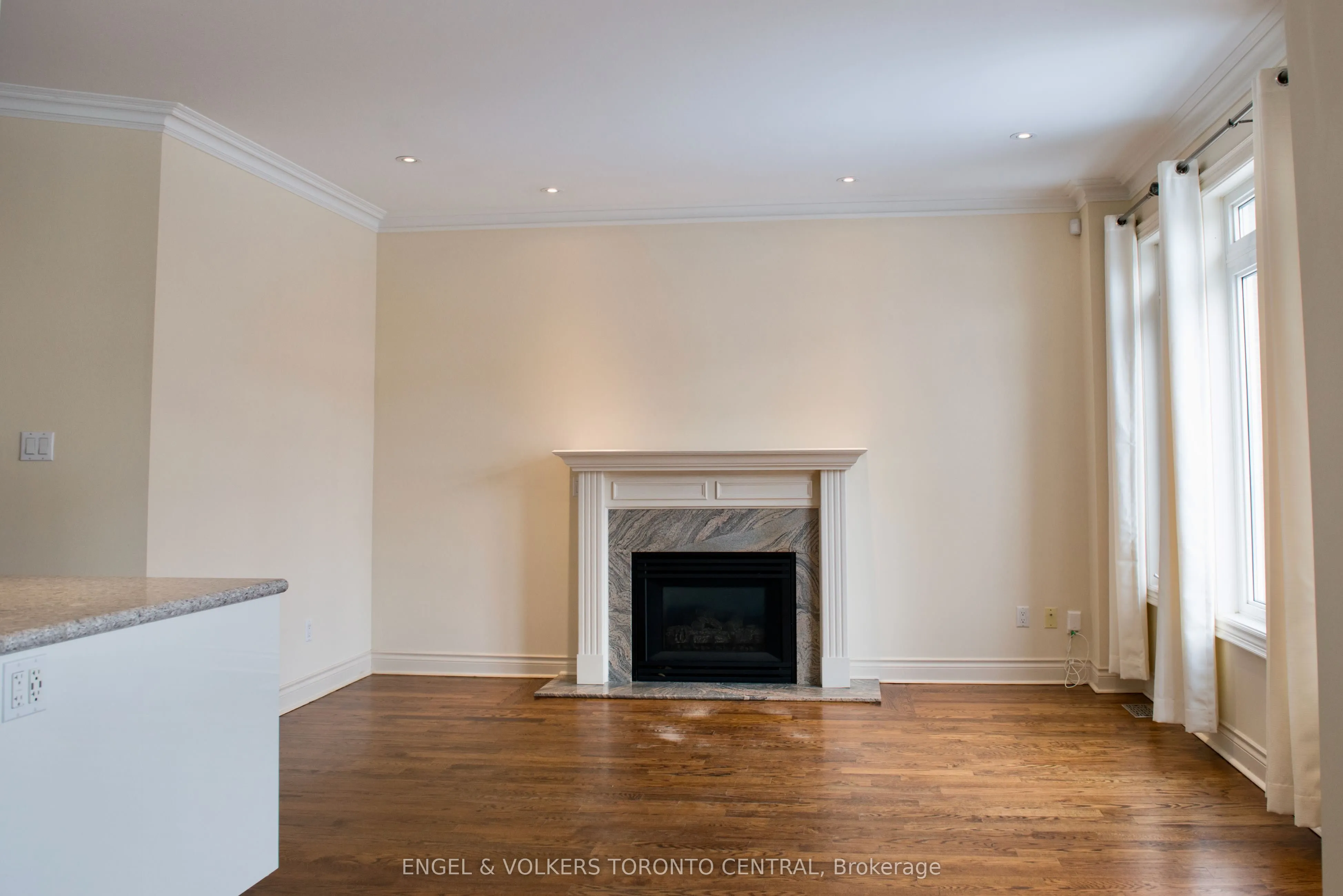 344 Glengarry Avenue