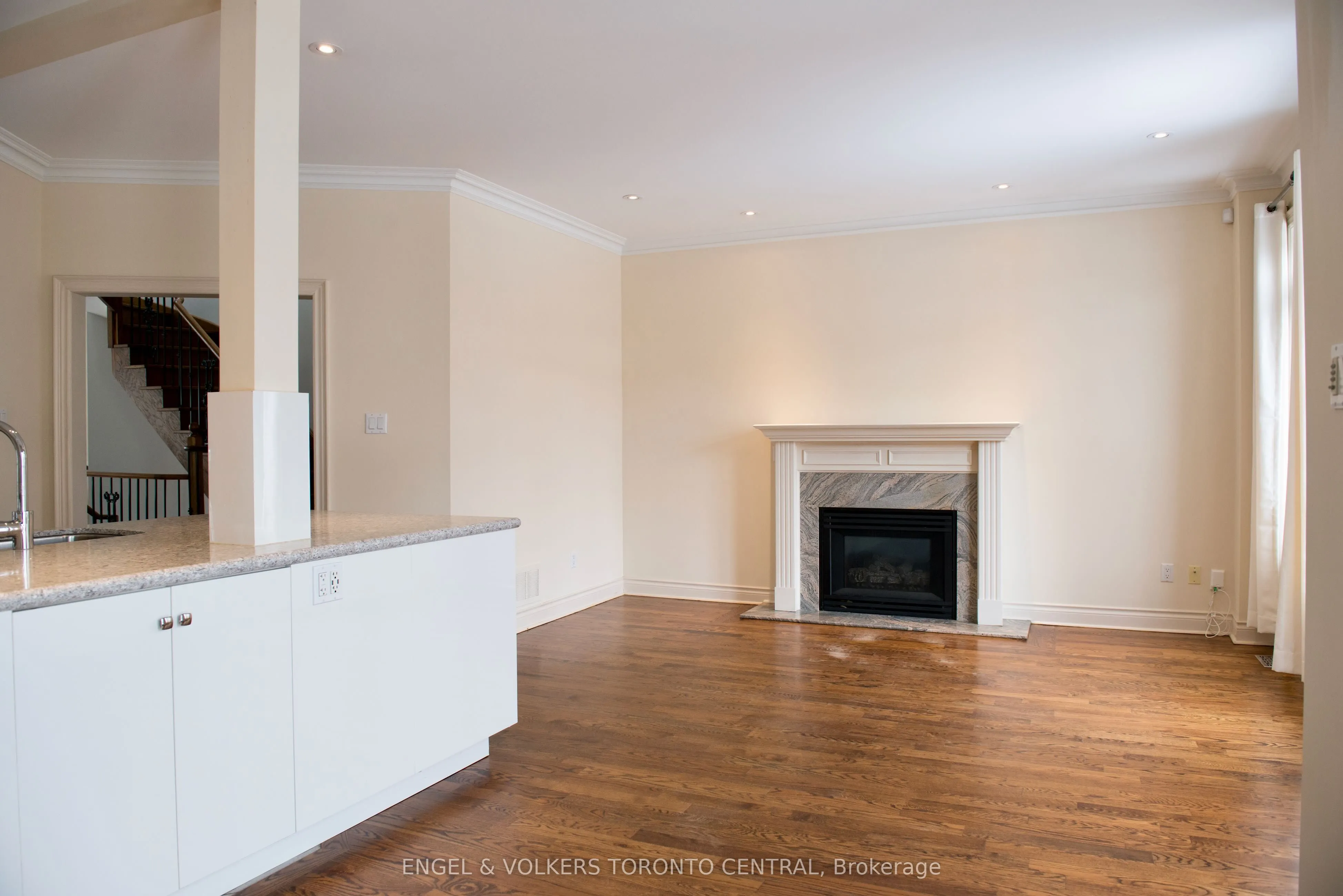 344 Glengarry Avenue
