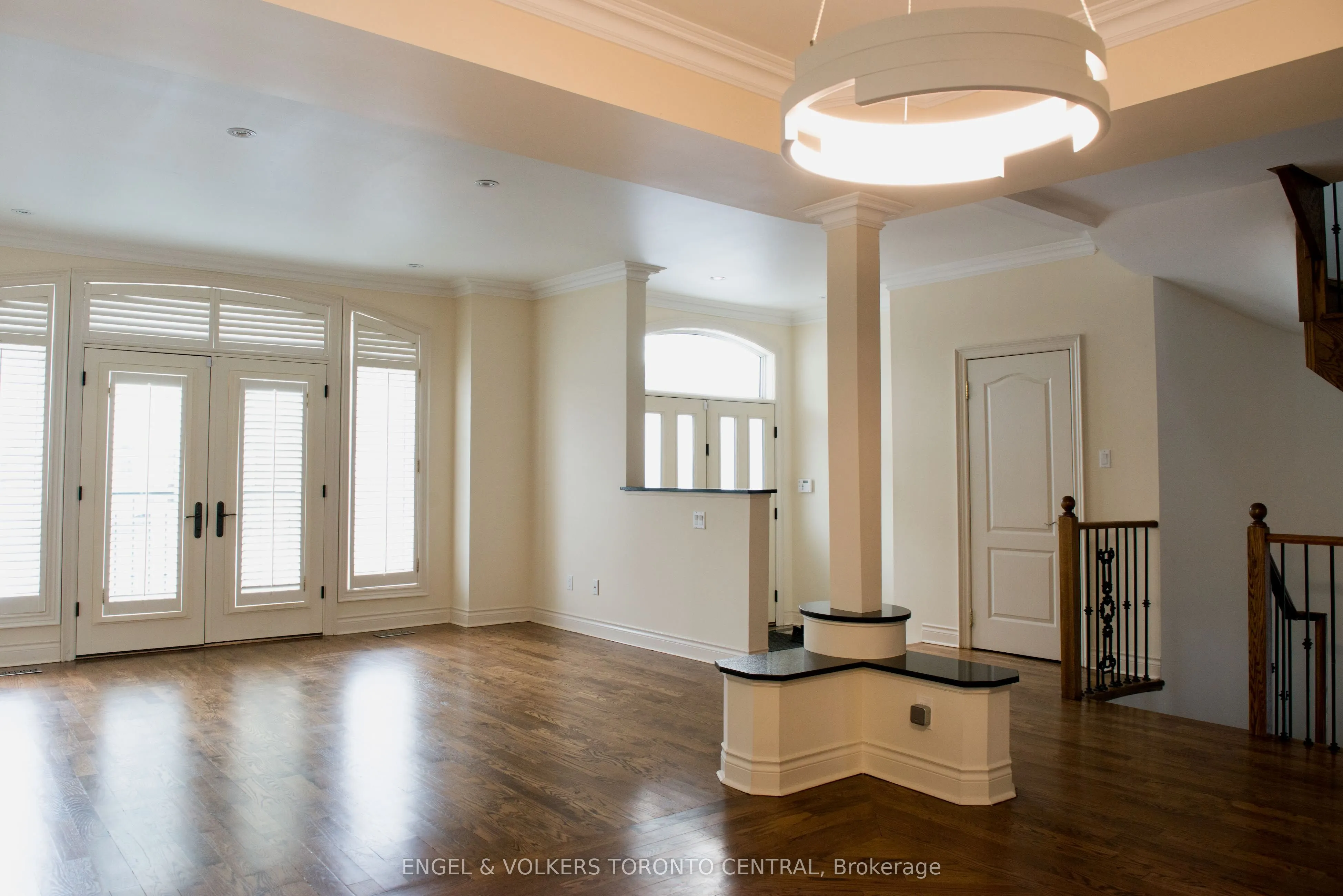 344 Glengarry Avenue