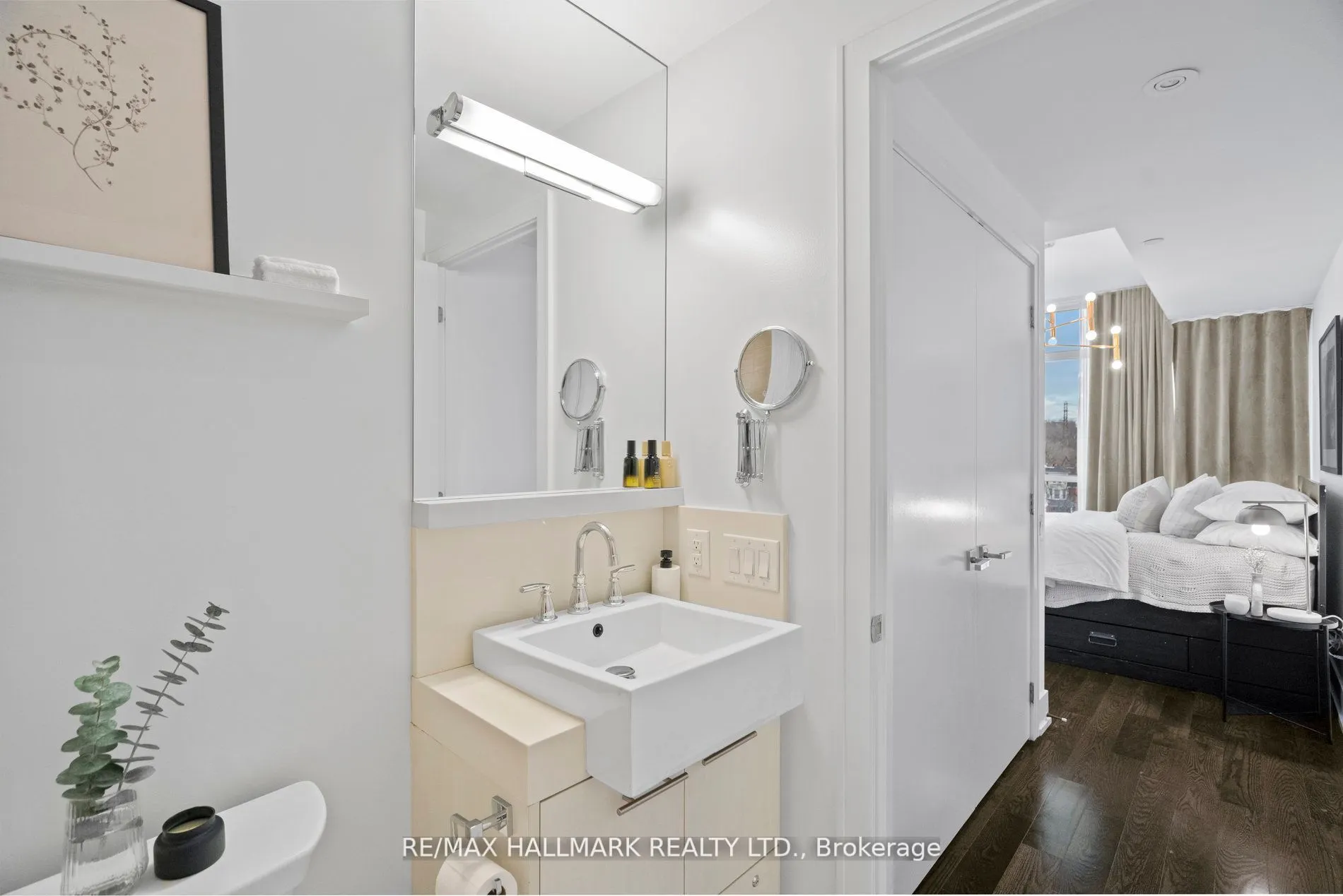 170 Avenue Road, #508