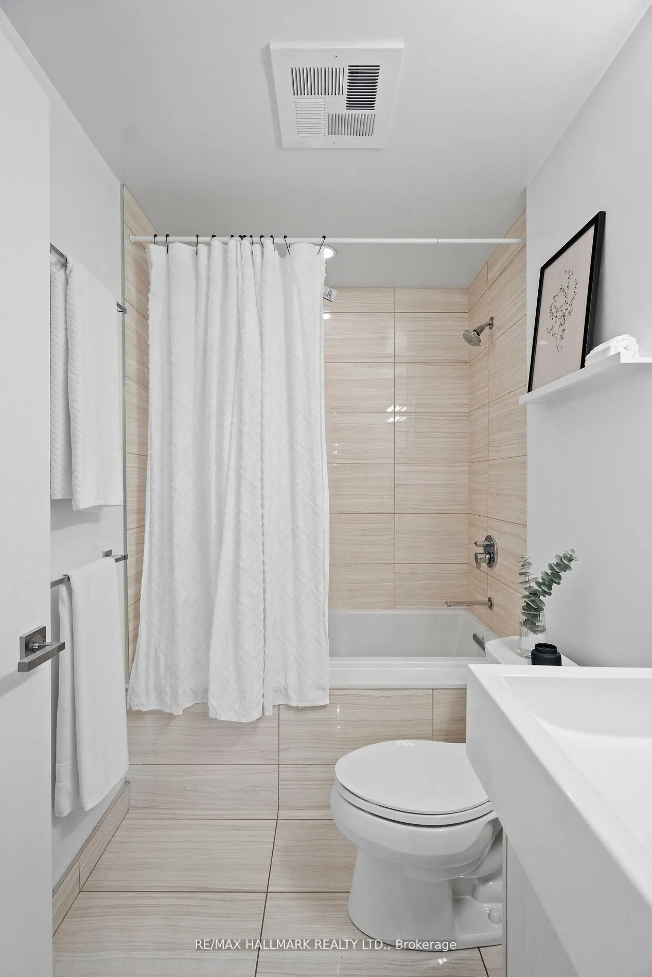 170 Avenue Road, #508