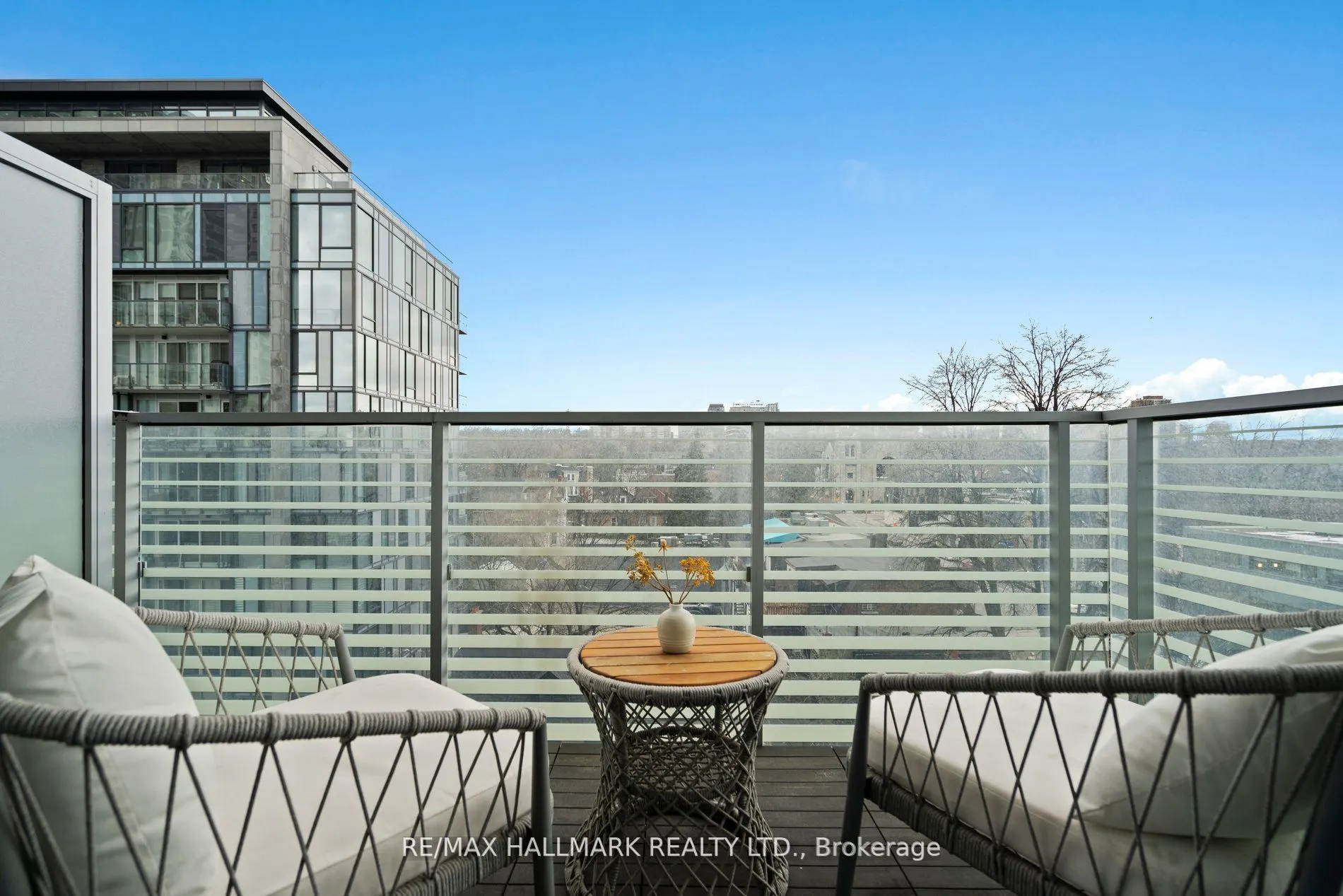 170 Avenue Road, #508