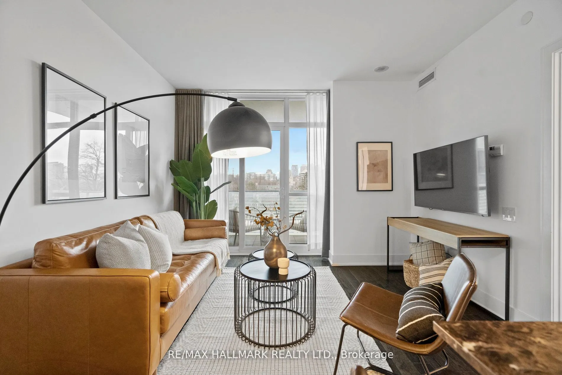 170 Avenue Road, #508