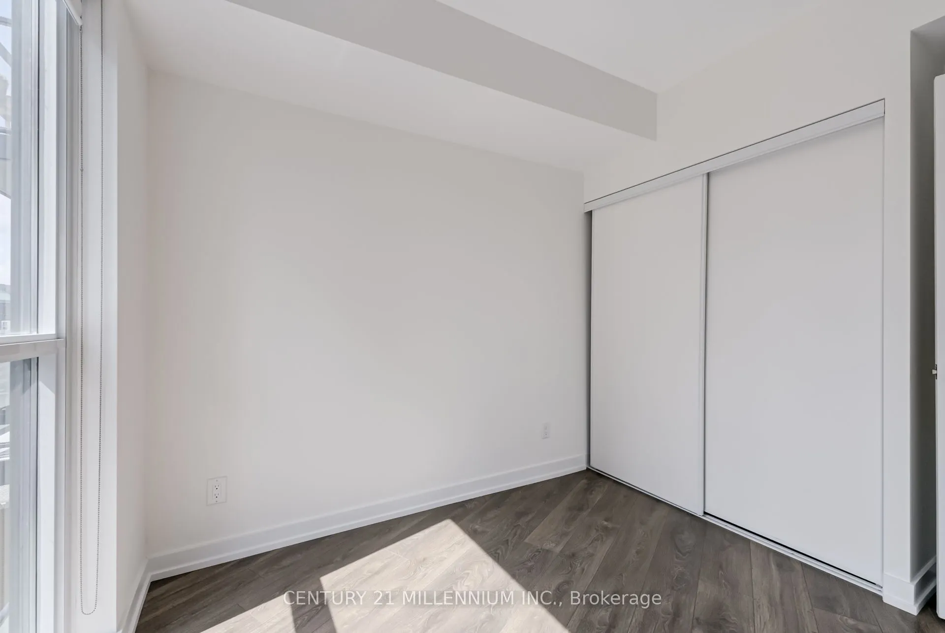 159 Wellesley Street E, #708