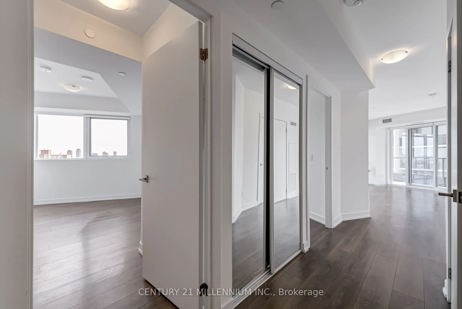 159 Wellesley Street E, #708