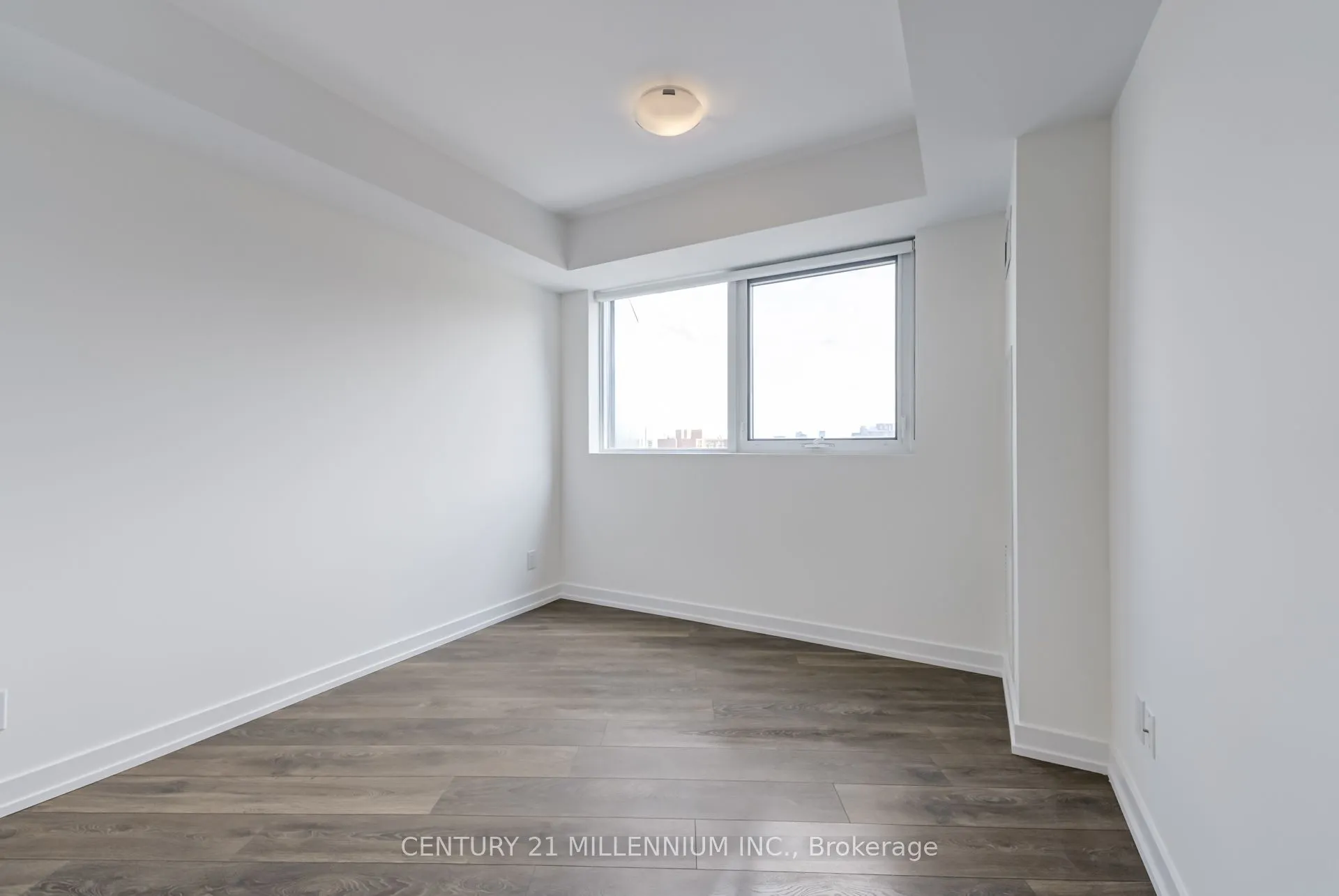 159 Wellesley Street E, #708
