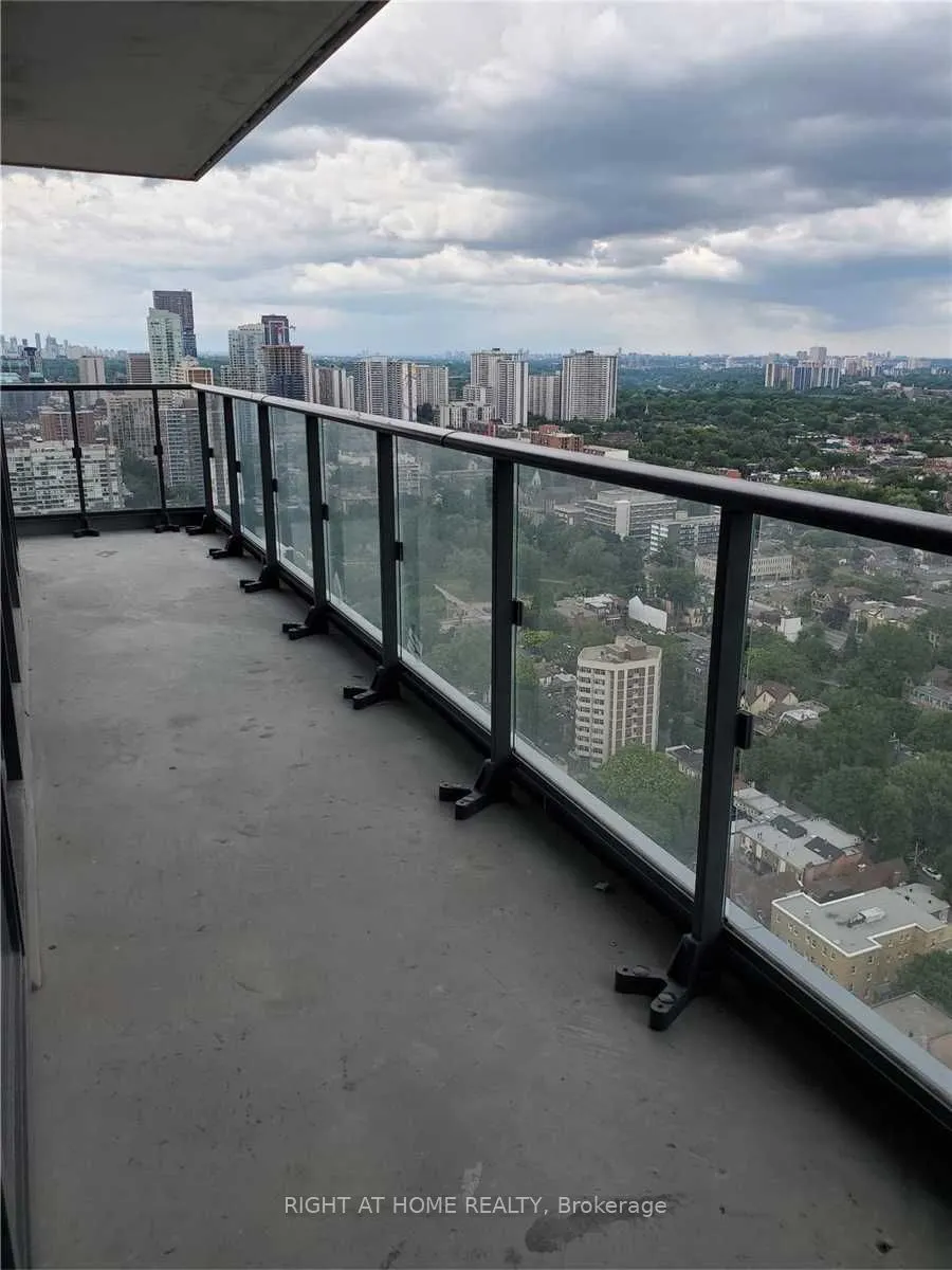 251 Jarvis Street, #3713