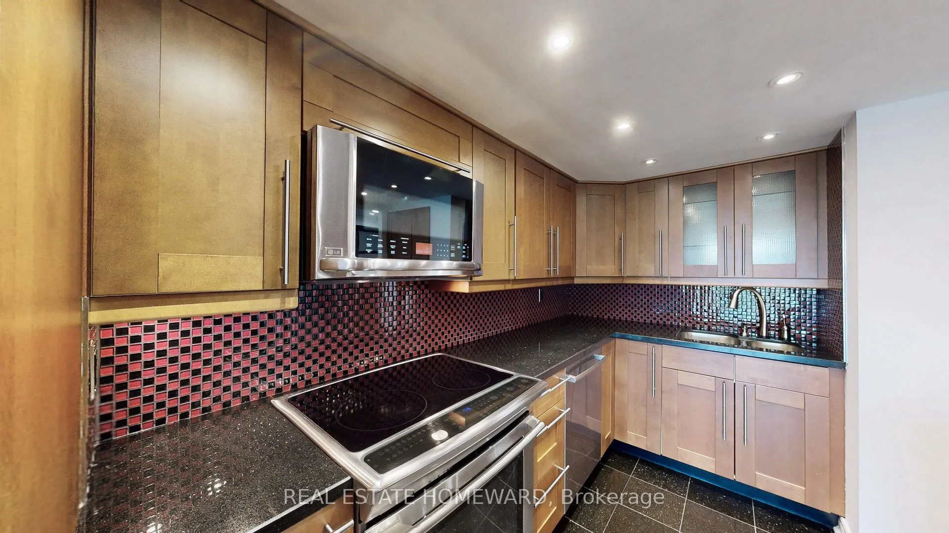 15 Maitland Place, #1806