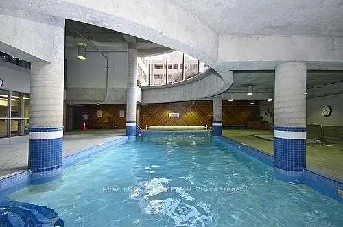 15 Maitland Place, #1806