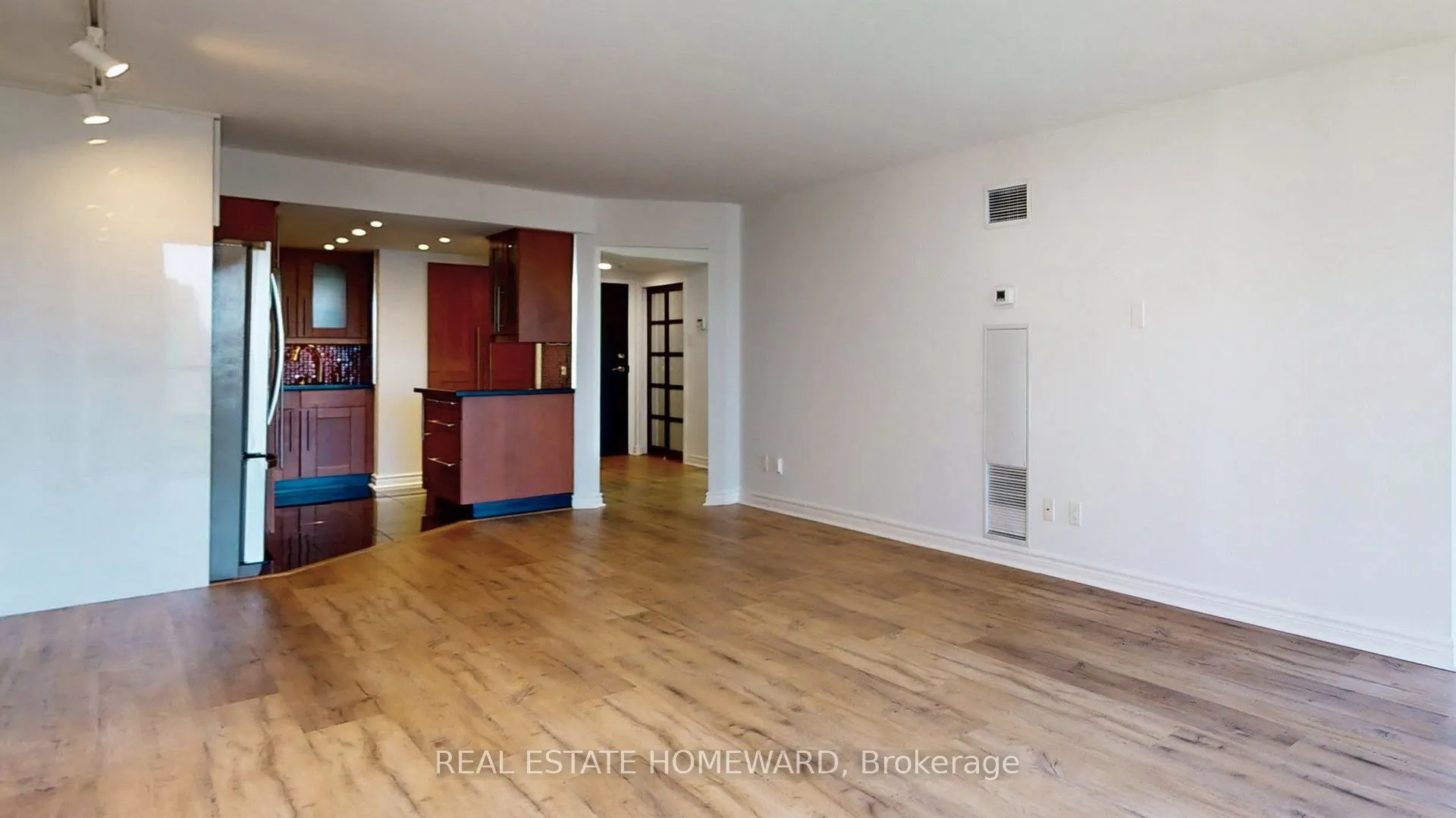 15 Maitland Place, #1806