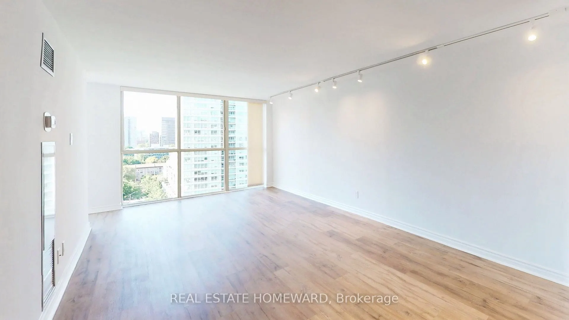 15 Maitland Place, #1806