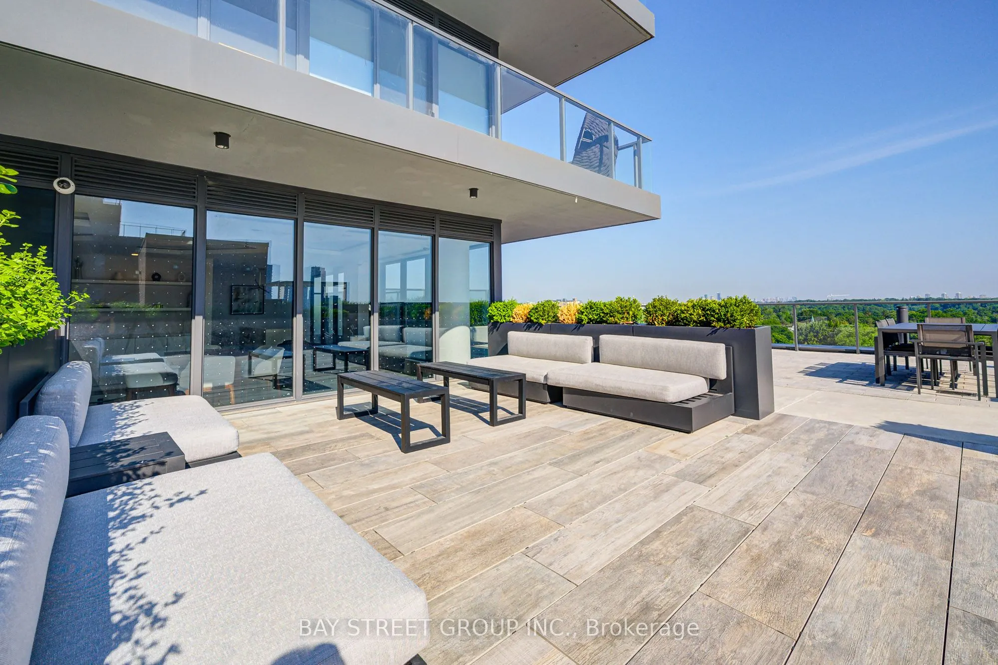 33 Frederick Todd Way, #512