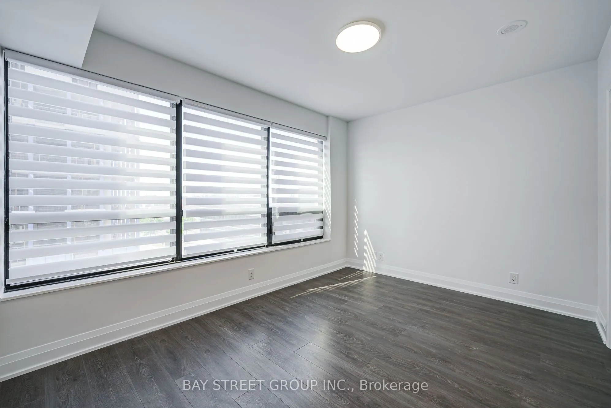 33 Frederick Todd Way, #512
