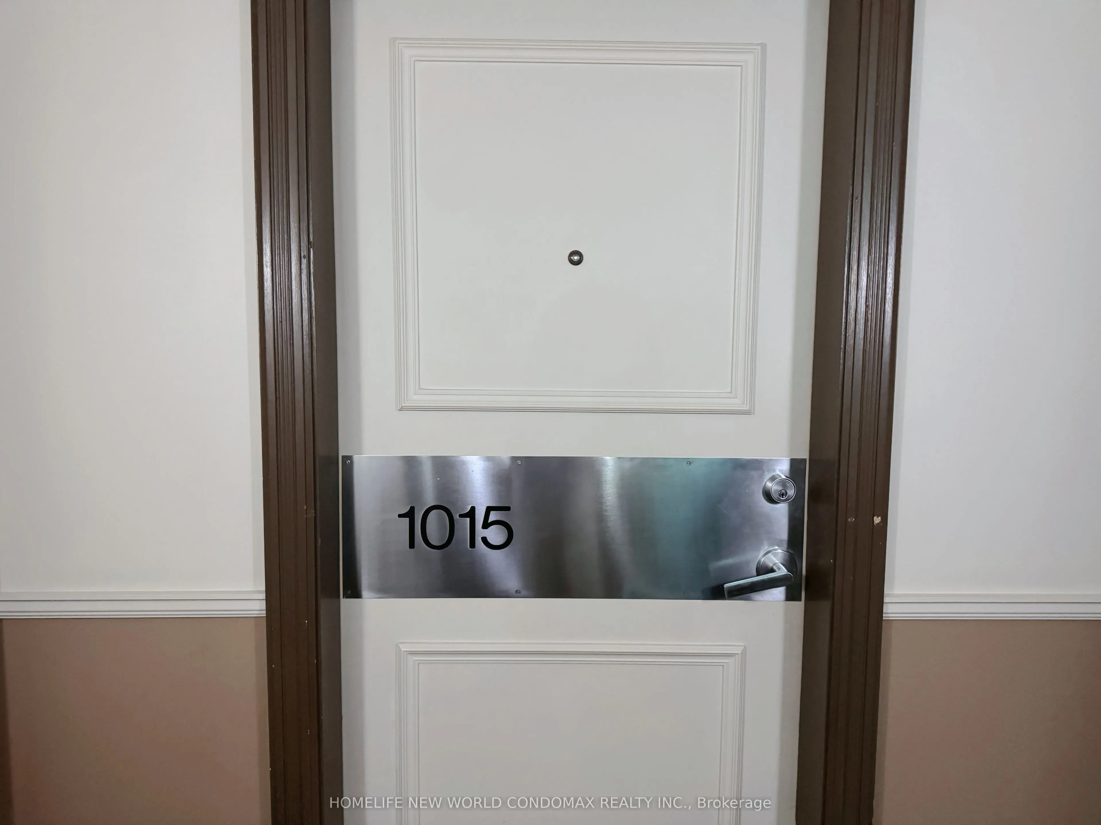 7 Bishop Avenue, #1015