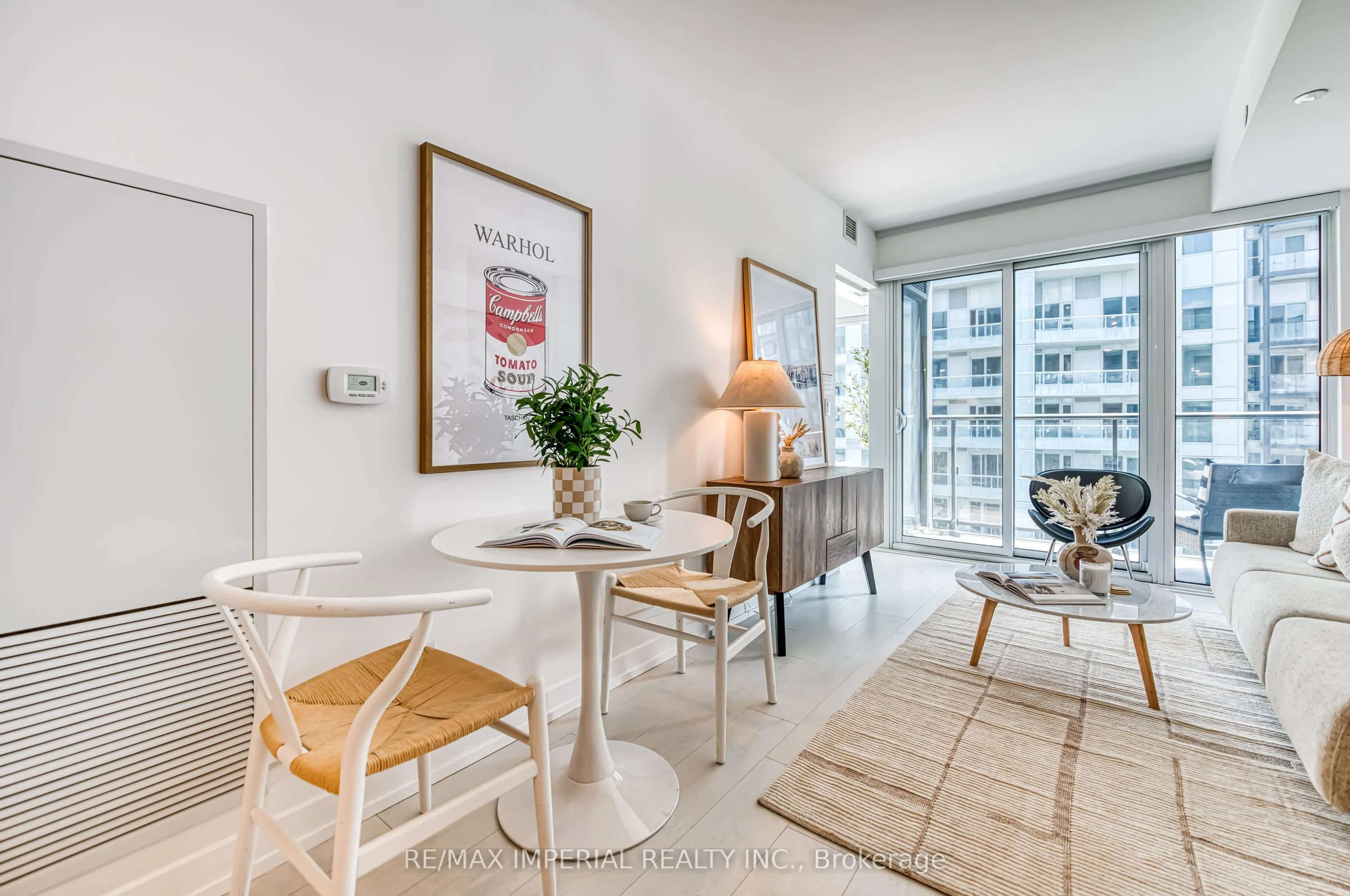 19 WESTERN BATTERY Road, #3202