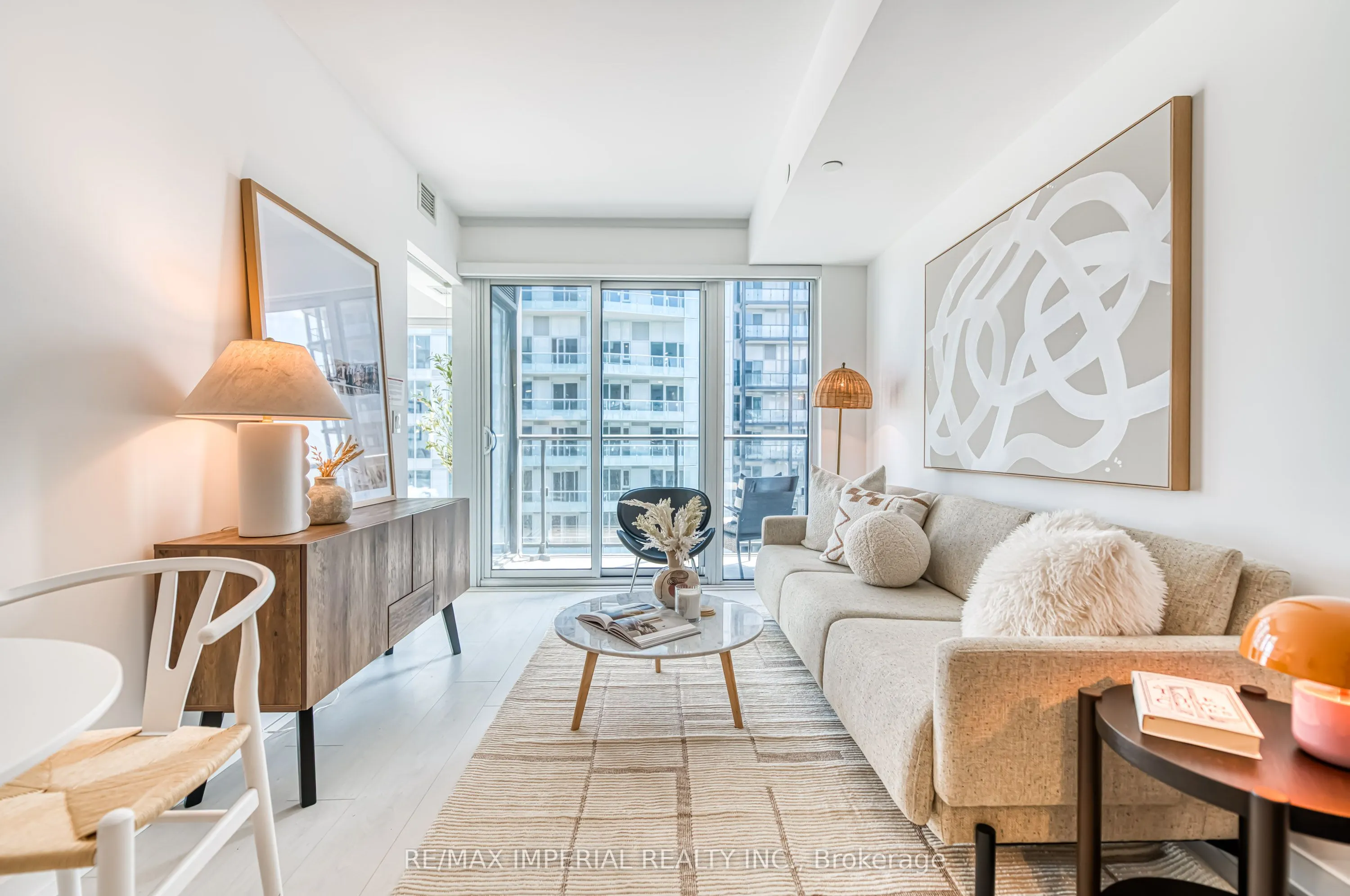 19 WESTERN BATTERY Road, #3202