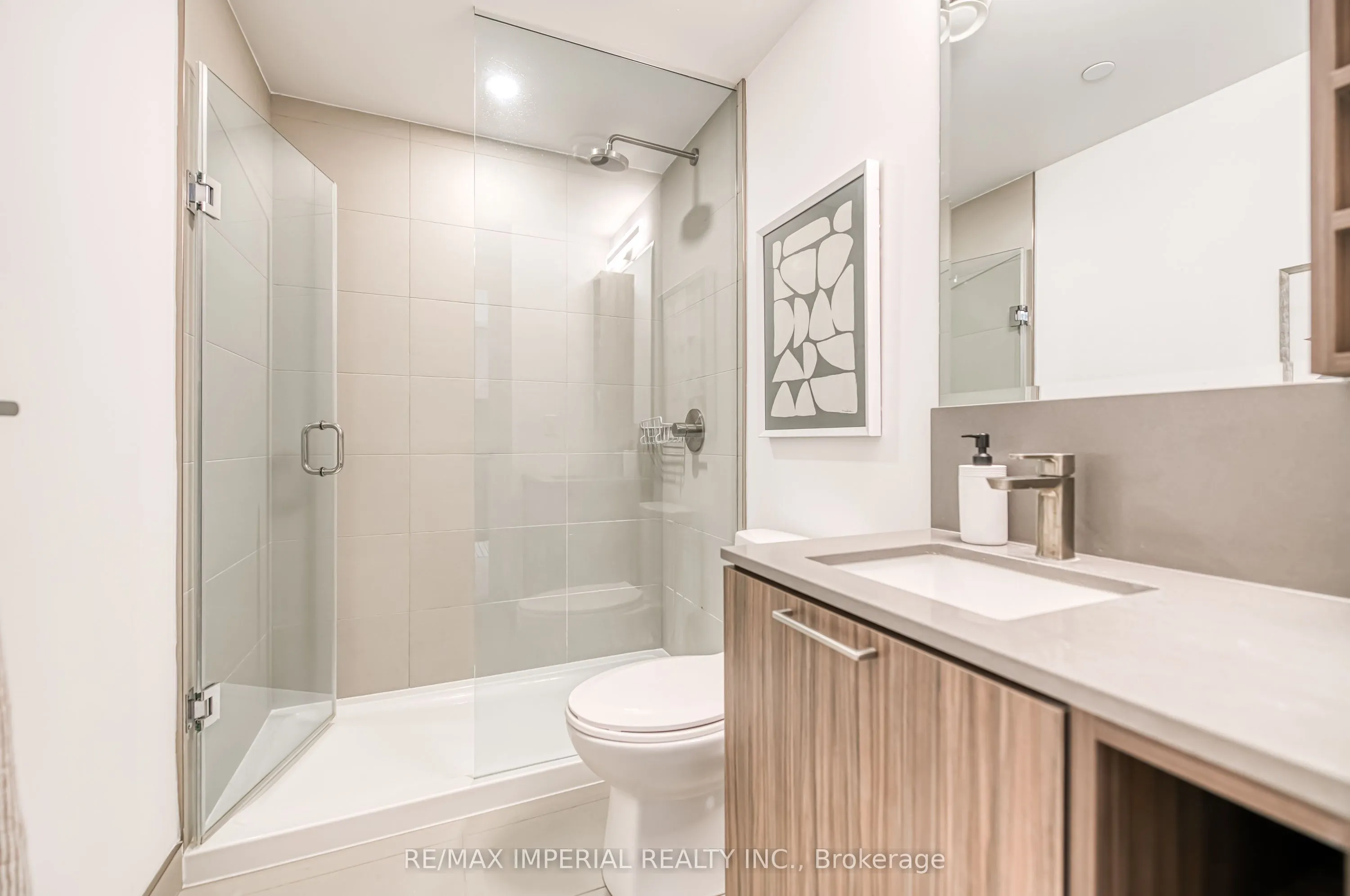 19 WESTERN BATTERY Road, #3202