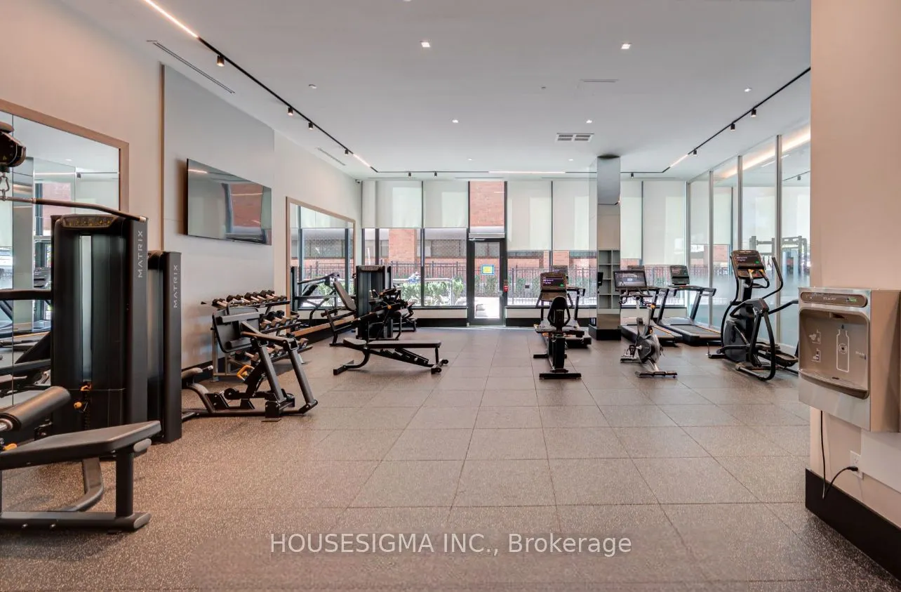 250 Lawrence Avenue W, #709