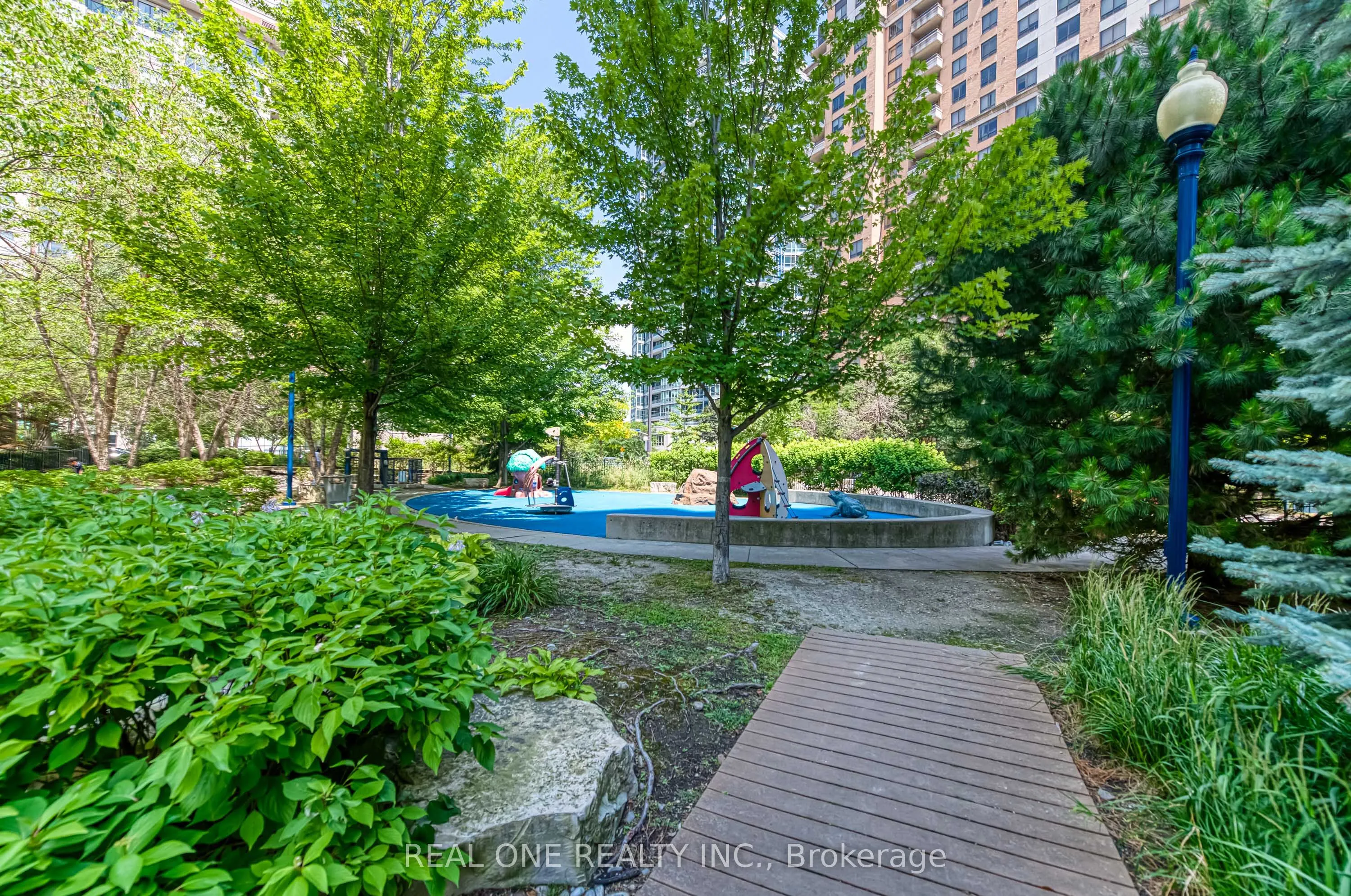 500 Doris Avenue, #1121