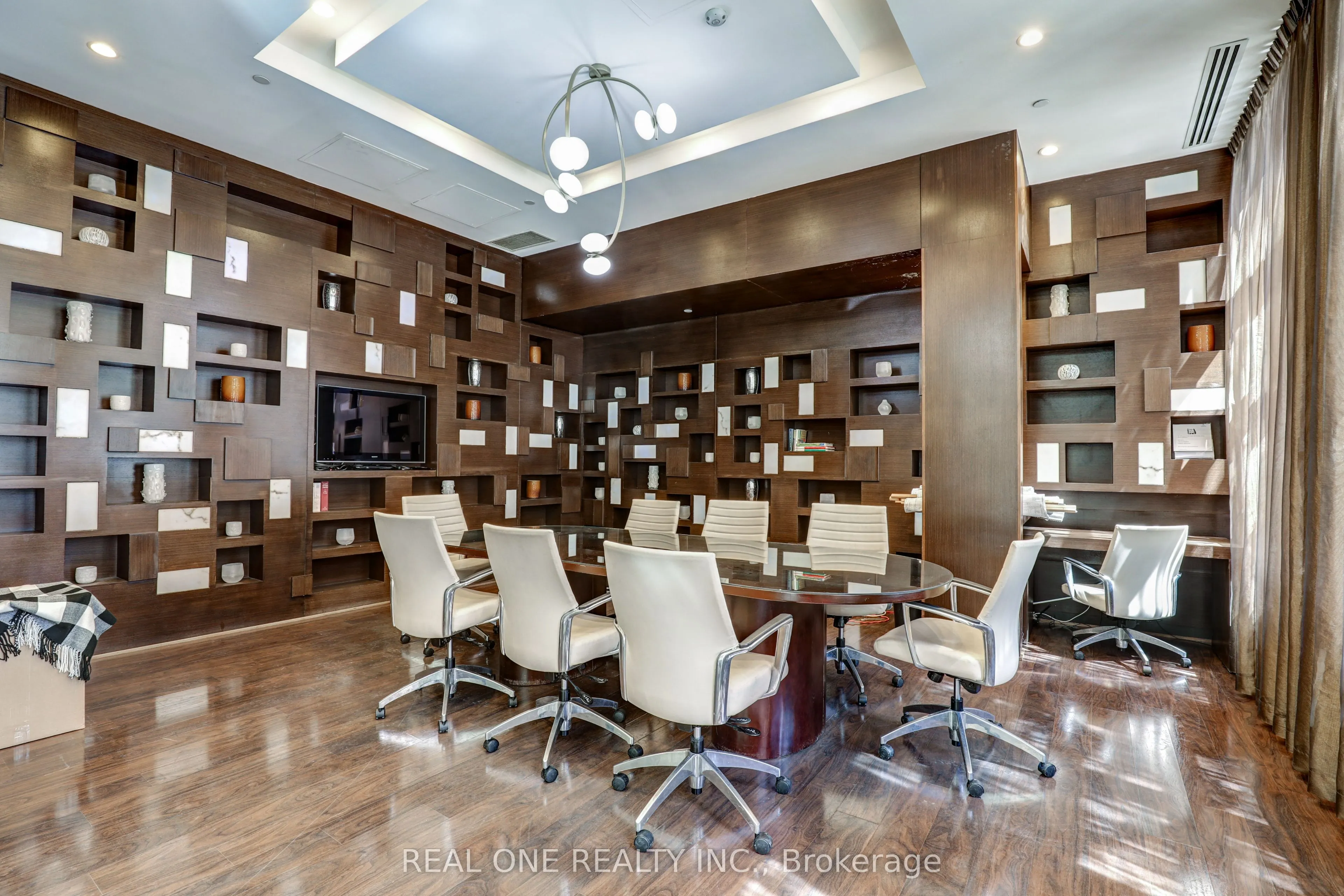 500 Doris Avenue, #1121