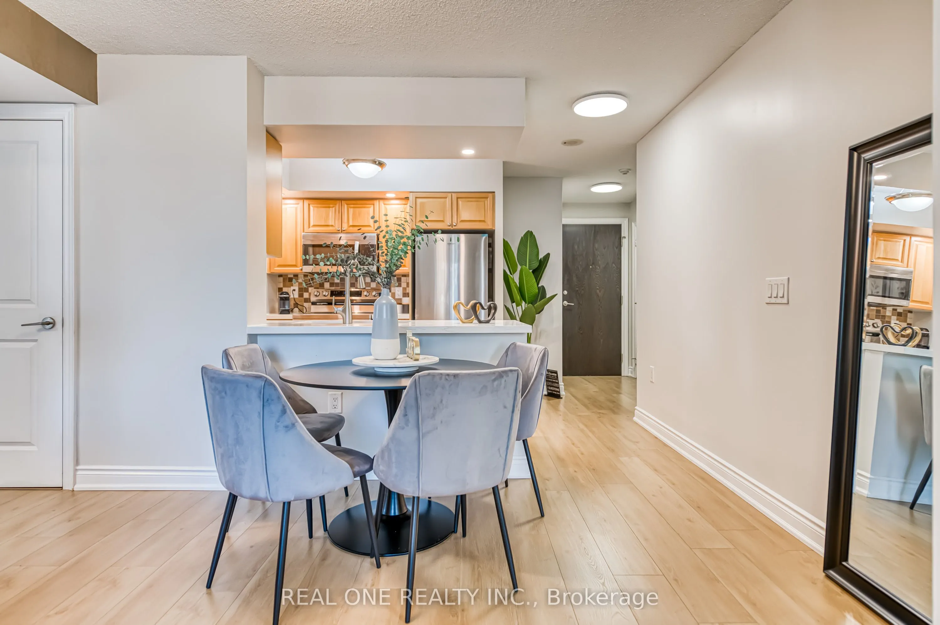 500 Doris Avenue, #1121